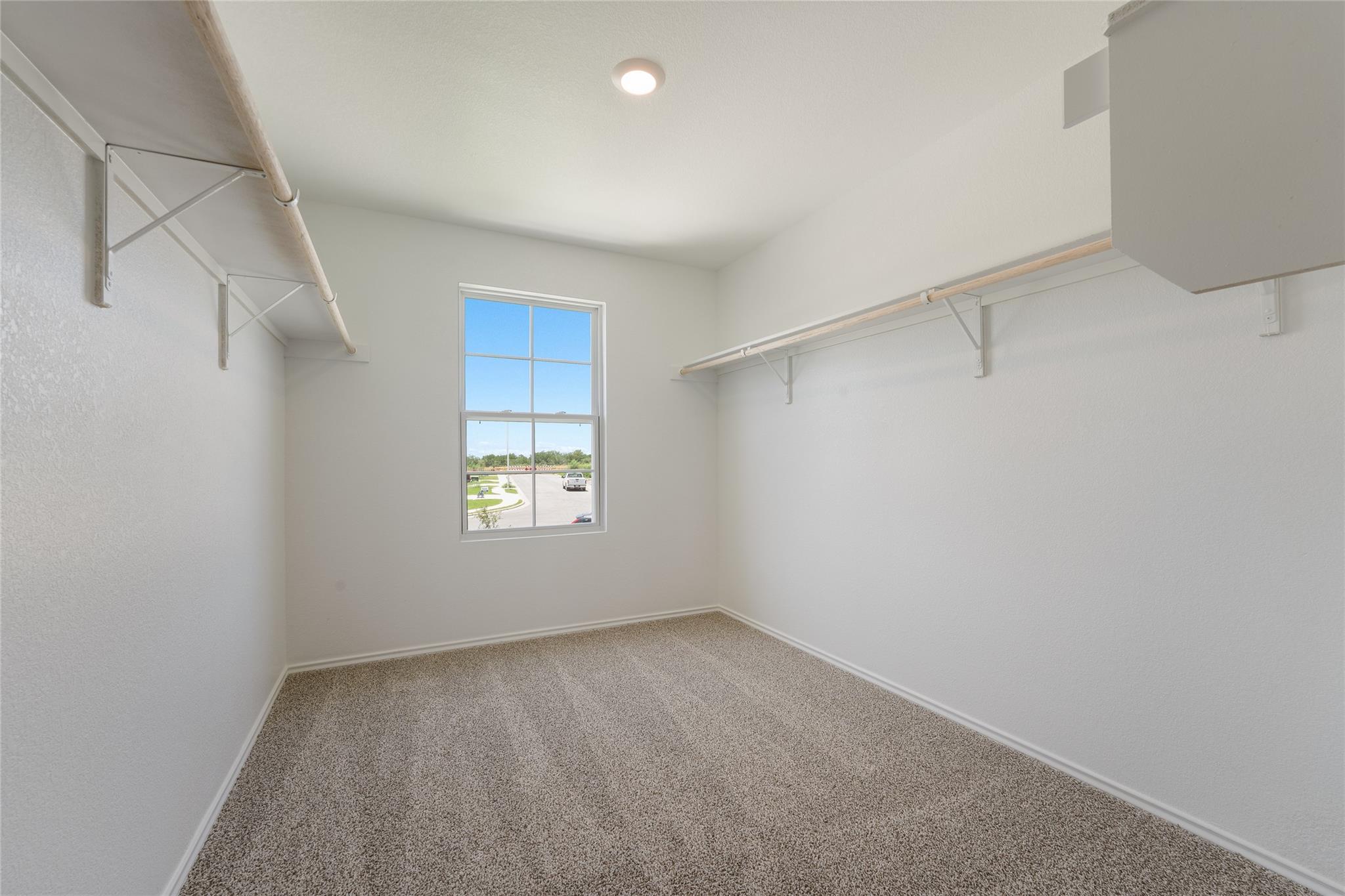 12207 Douglas Fir Cir, Mustang Ridge, TX 78610