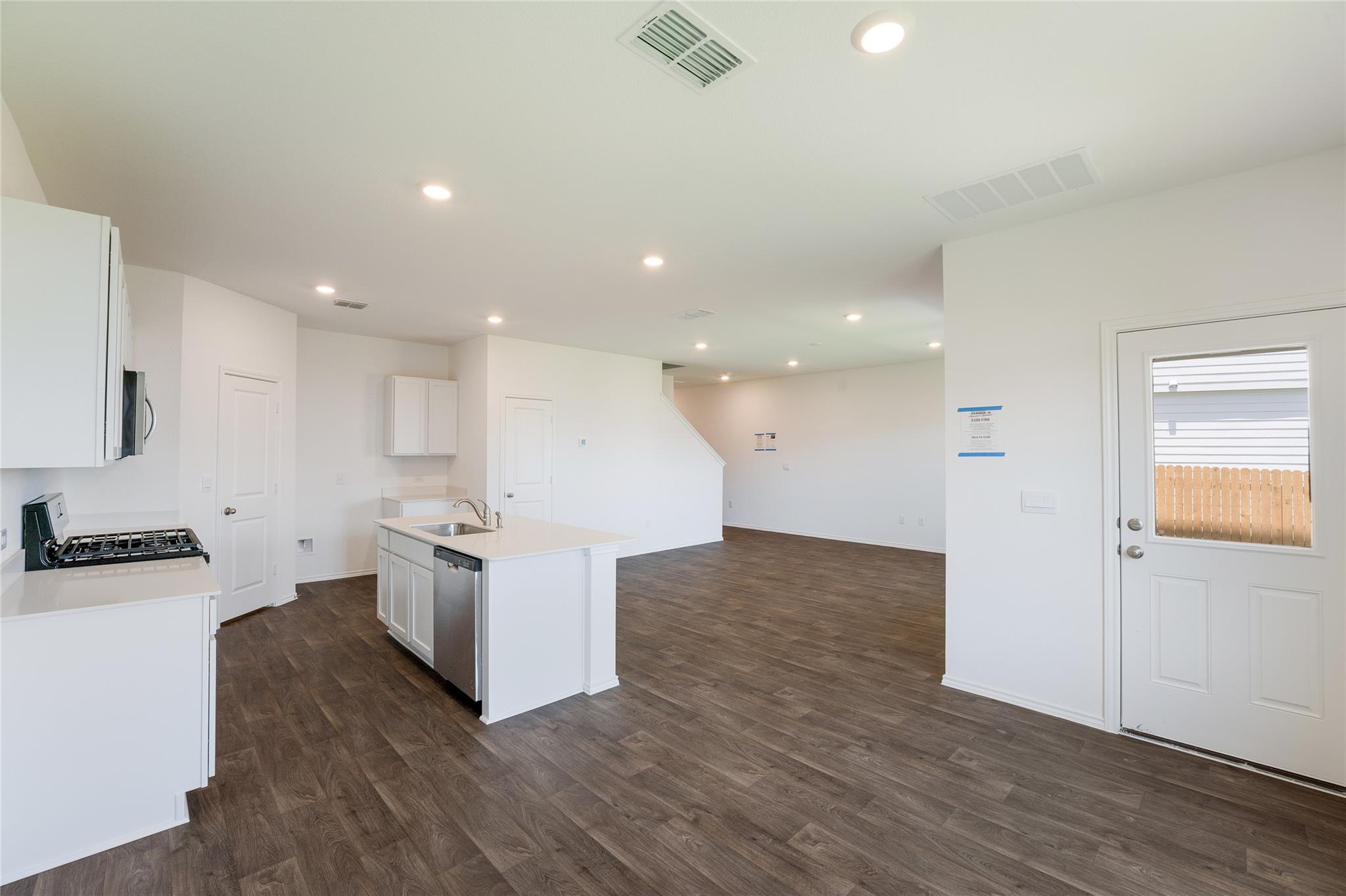 12207 Douglas Fir Cir, Mustang Ridge, TX 78610