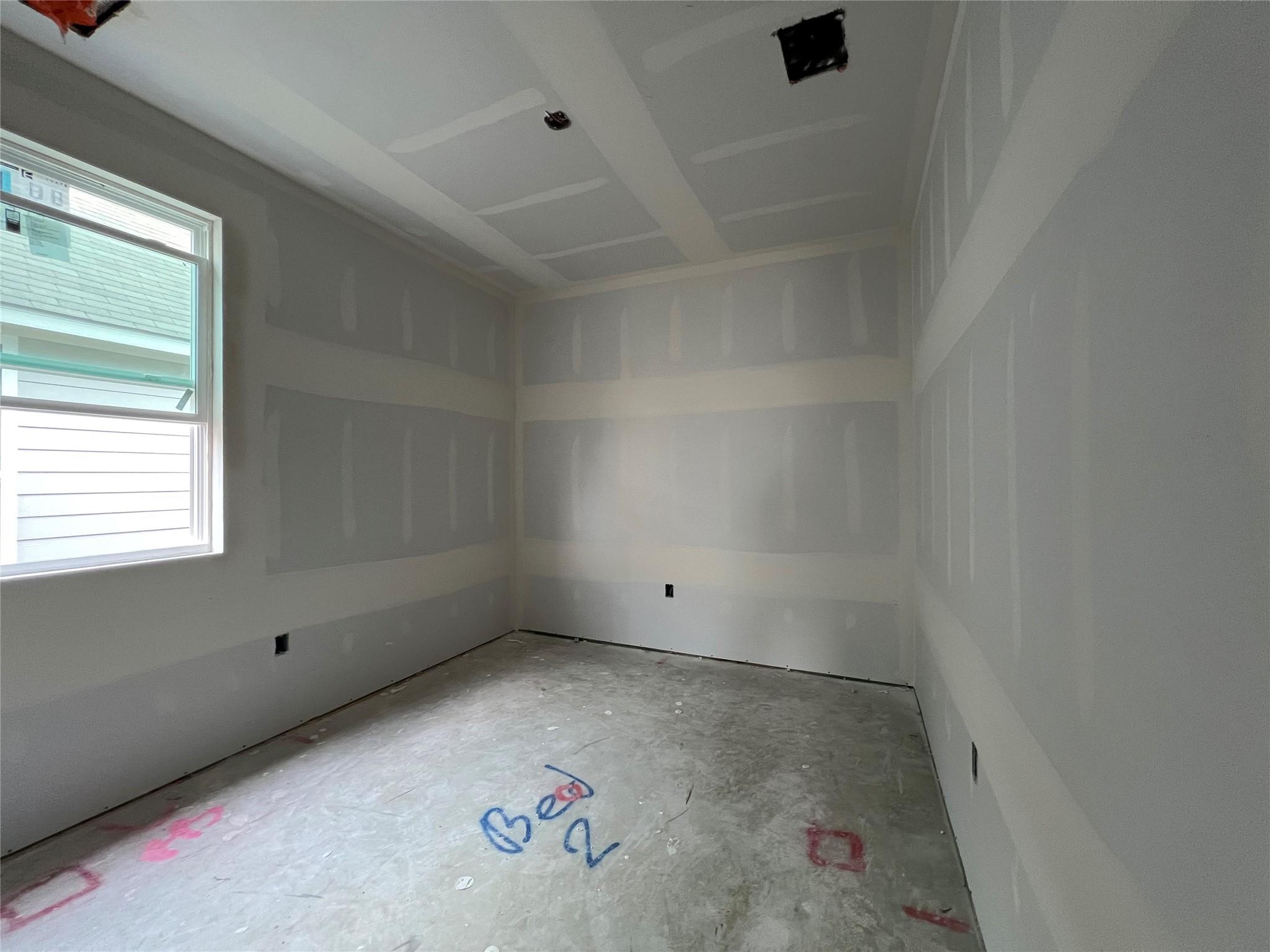 317 Willow Heights Dr, Hutto, TX 78634