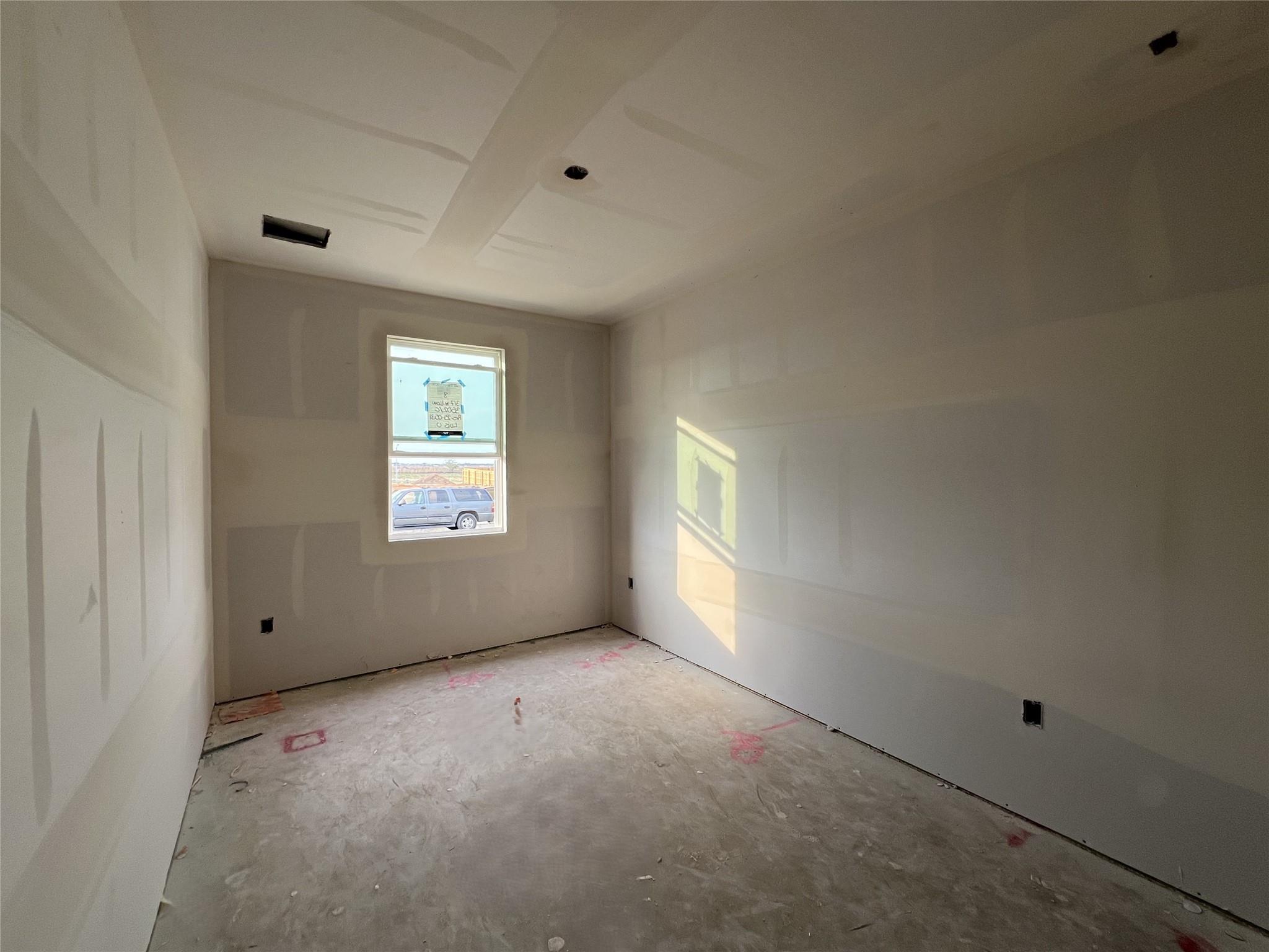 317 Willow Heights Dr, Hutto, TX 78634