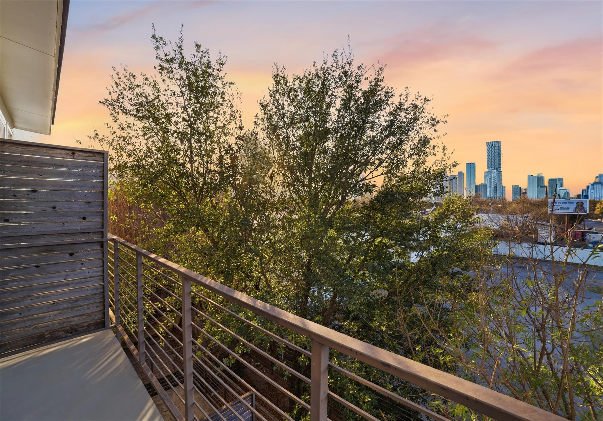 1801 E 2nd St # 2, Austin, TX 78702