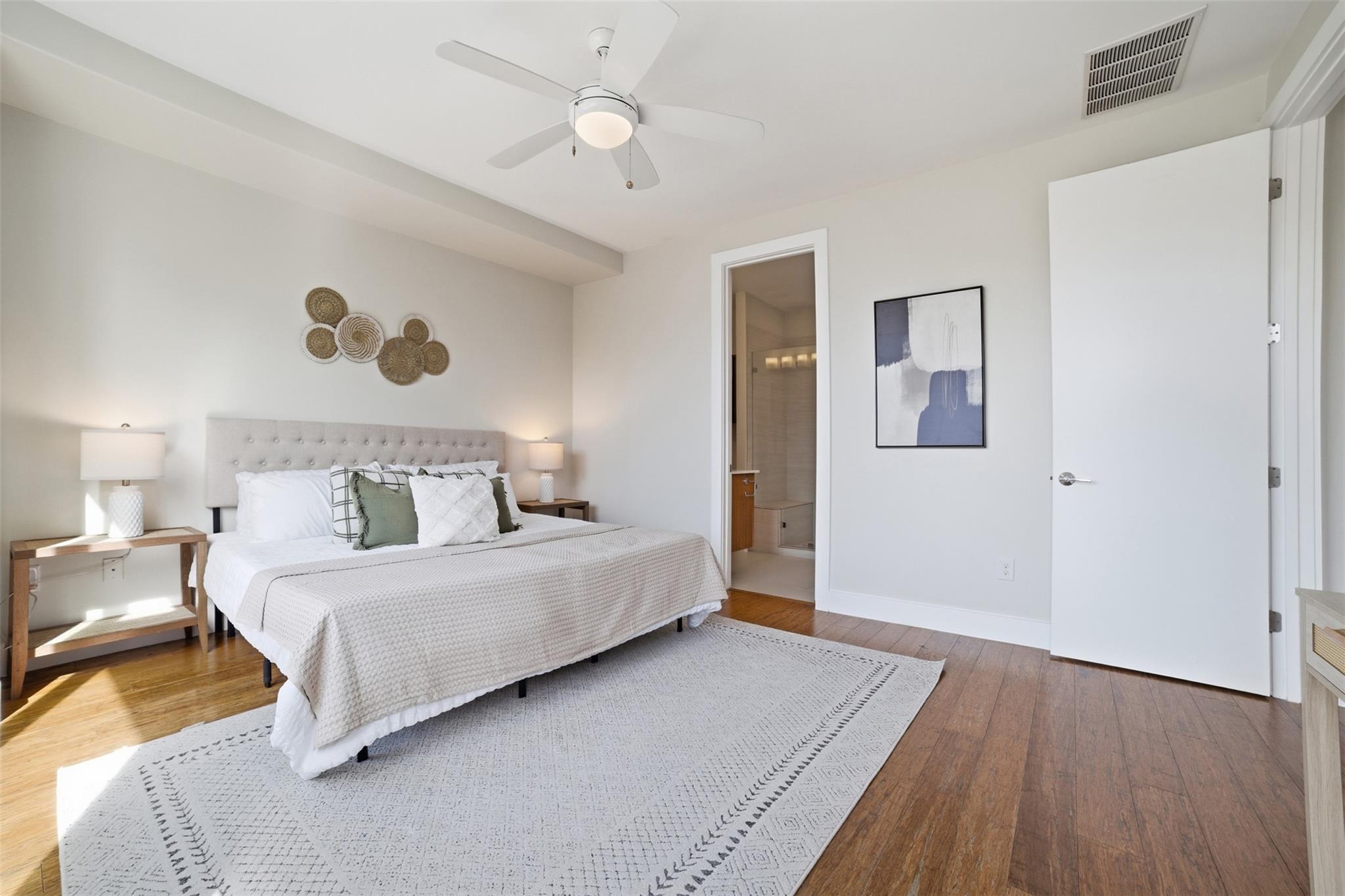 1801 E 2nd St # 2, Austin, TX 78702