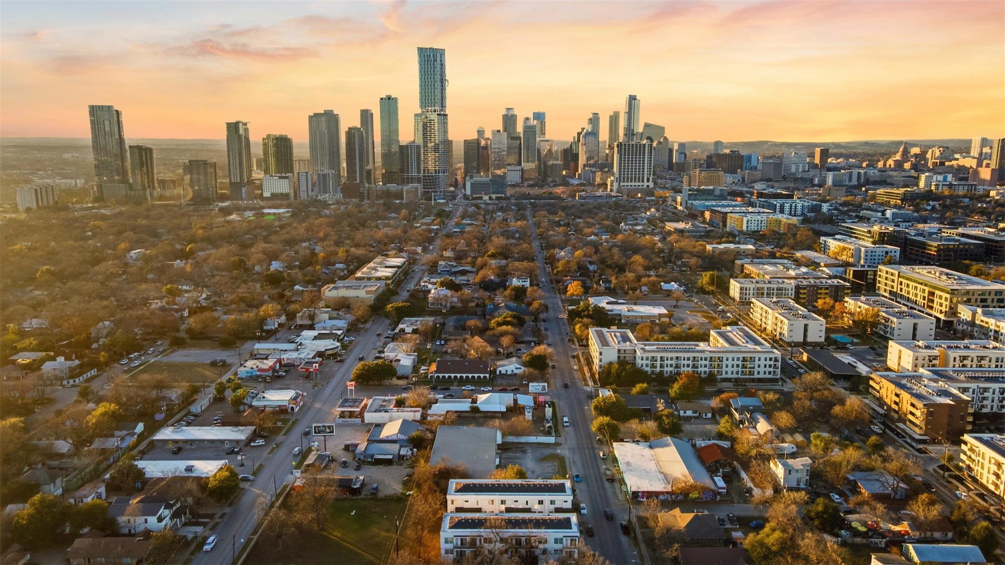 1801 E 2nd St # 2, Austin, TX 78702