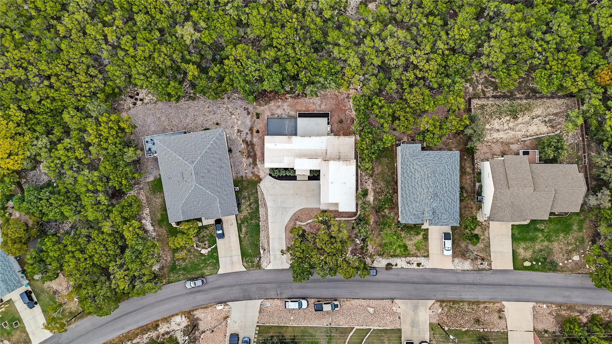 8009 Flintlock Cir, Lago Vista, TX 78645