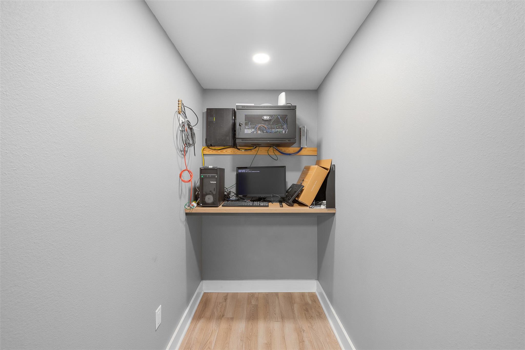 406 N Gray St, Caldwell, TX 77836