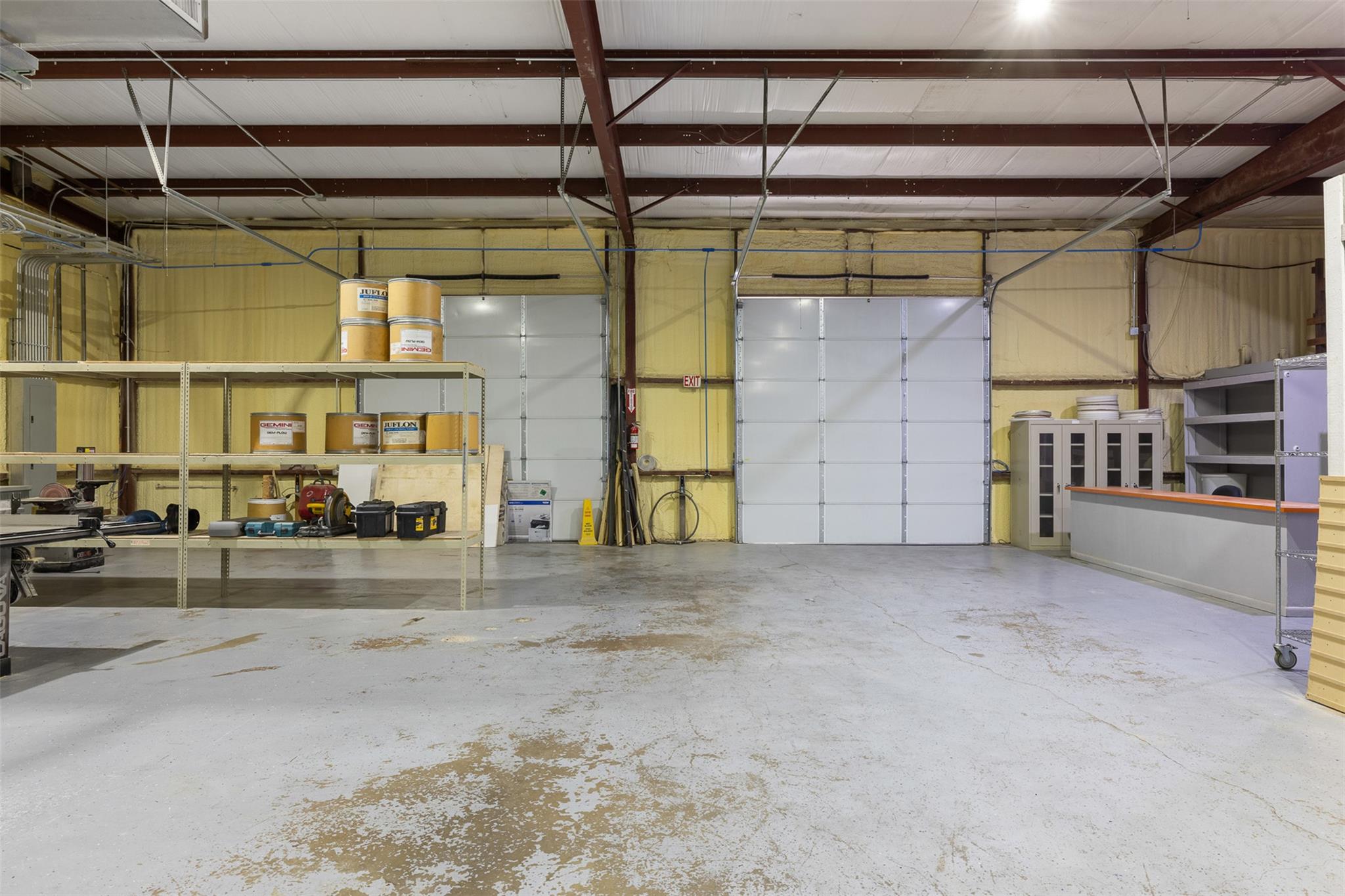 406 N Gray St, Caldwell, TX 77836