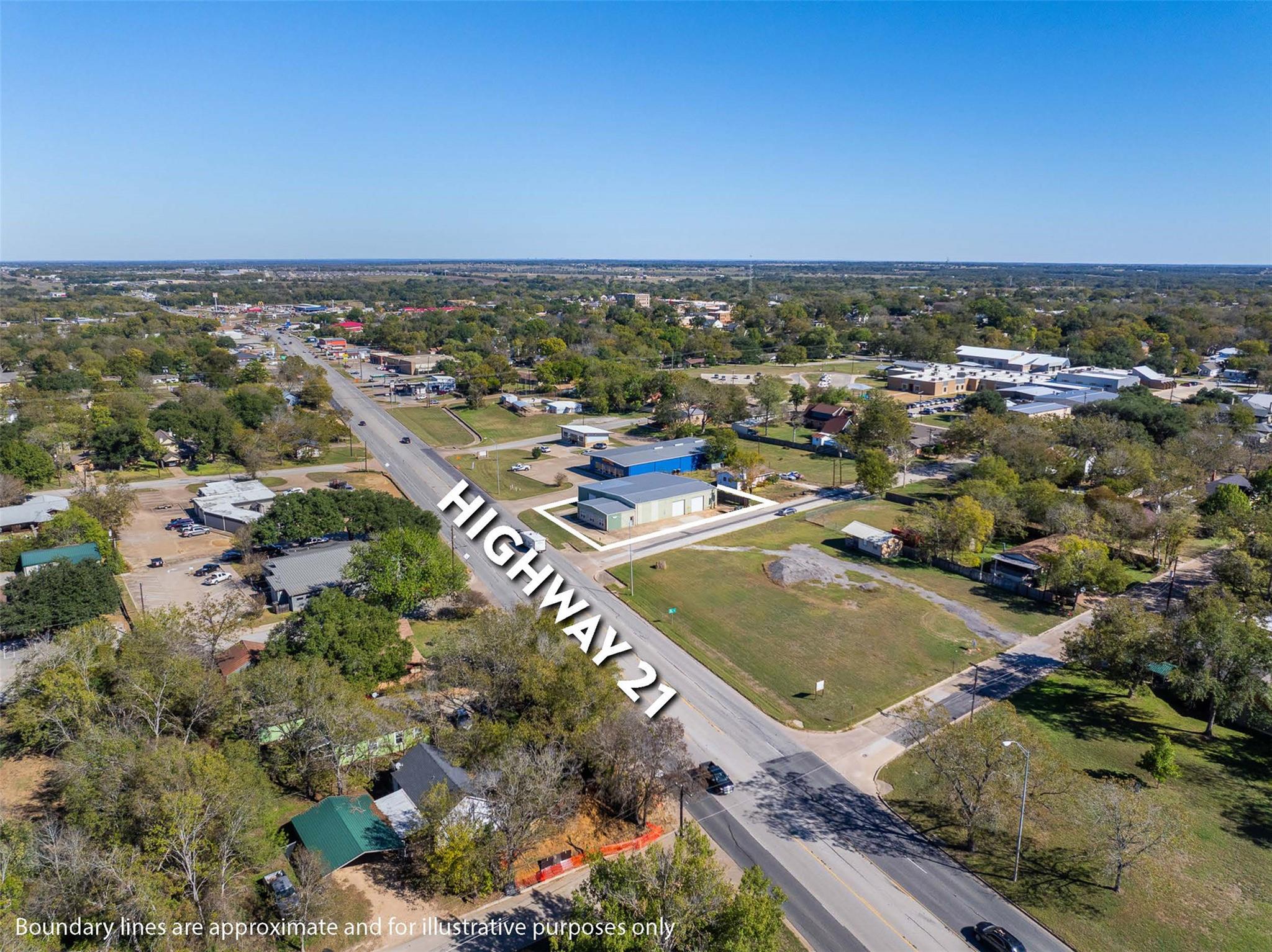406 N Gray St, Caldwell, TX 77836
