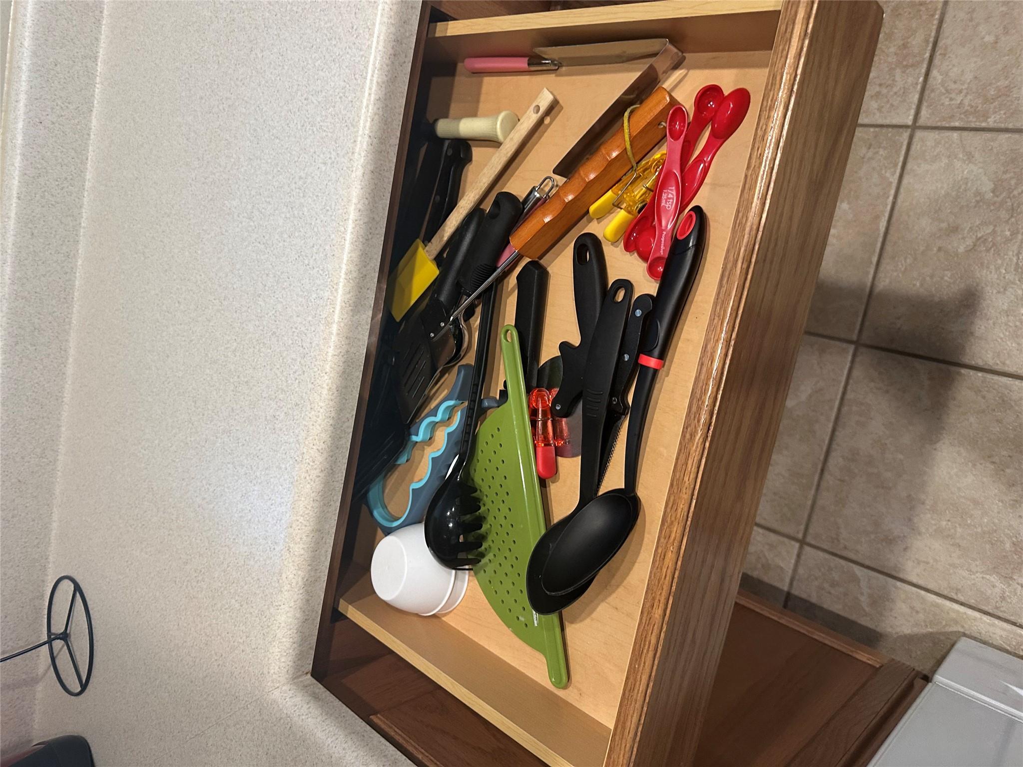 340 PORTSMOUTH Dr, Georgetown, TX 78633