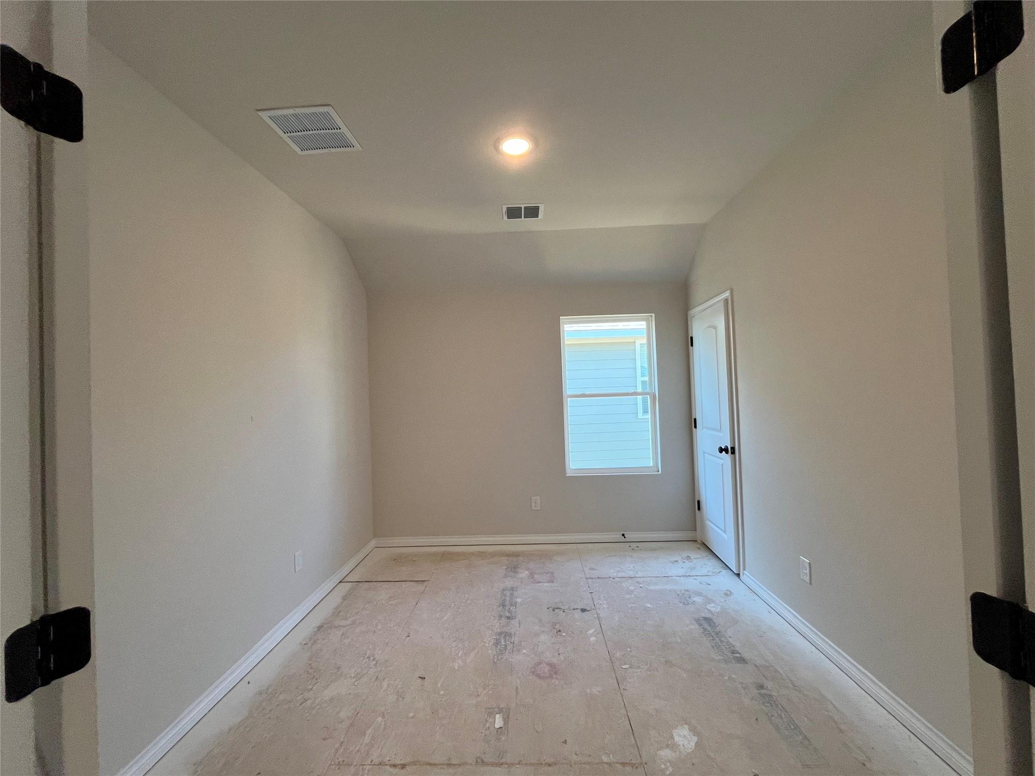 116 Clover Bnd, Liberty Hill, TX 78642