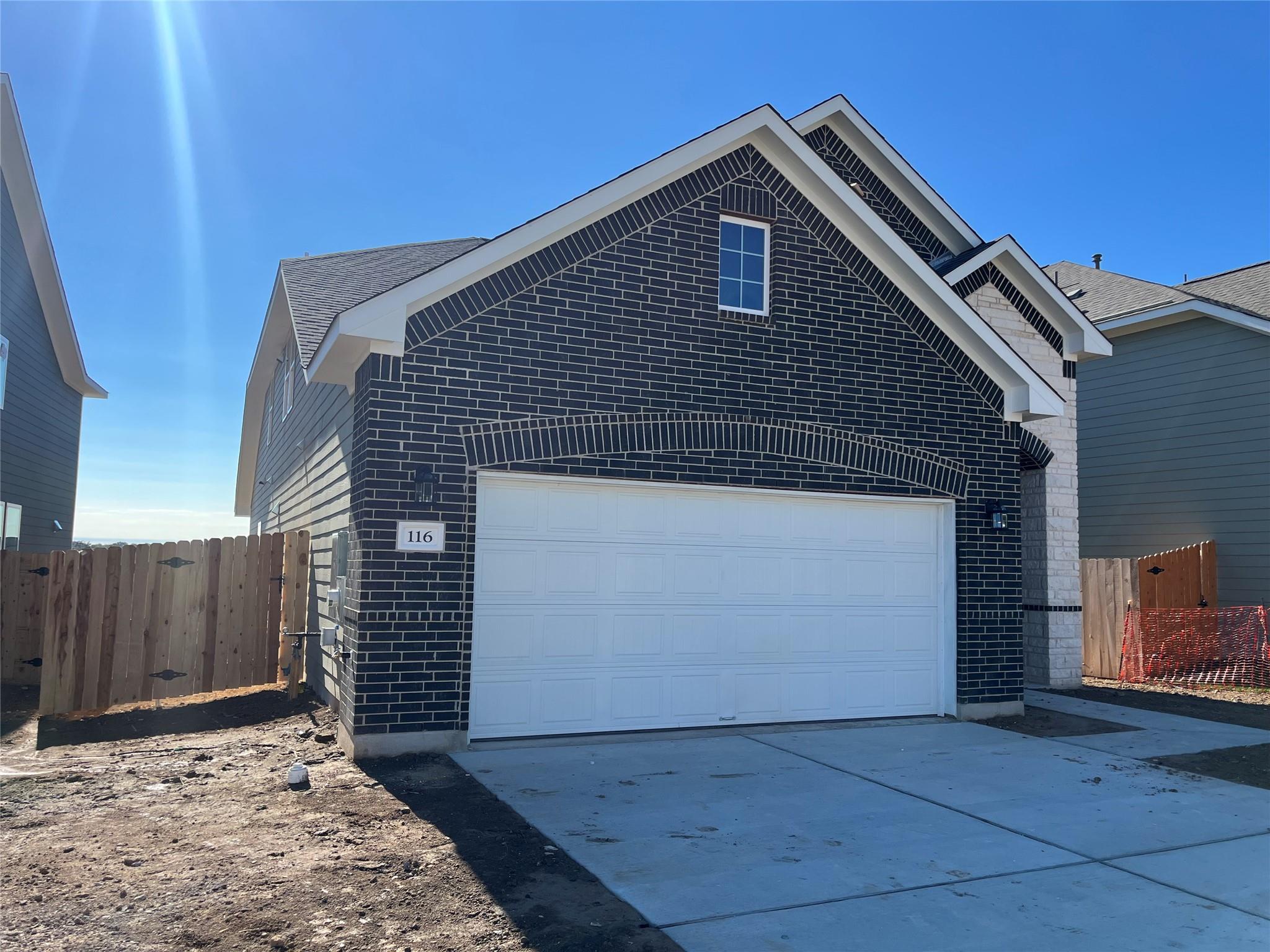 116 Clover Bnd, Liberty Hill, TX 78642