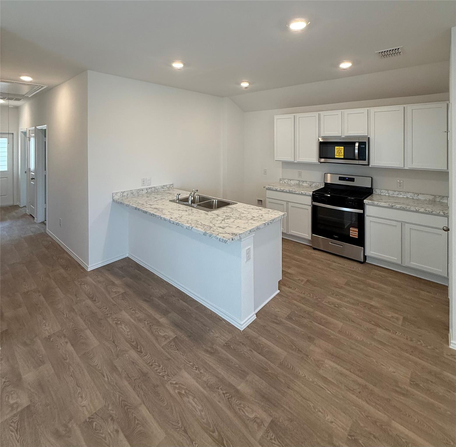 311 Santo Domingo Rd, Bastrop, TX 78602