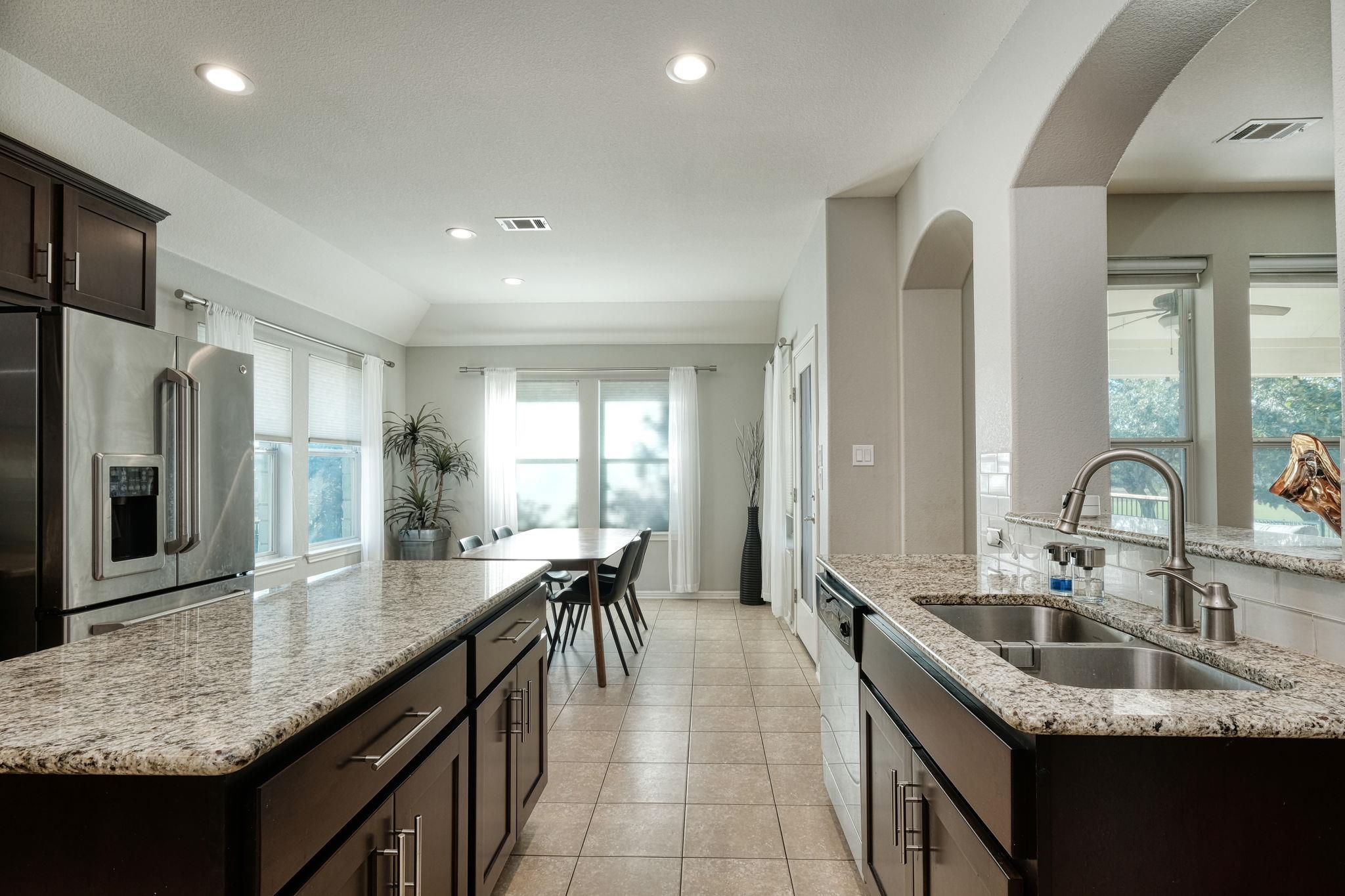 4362 Green Tree Dr, Round Rock, TX 78665