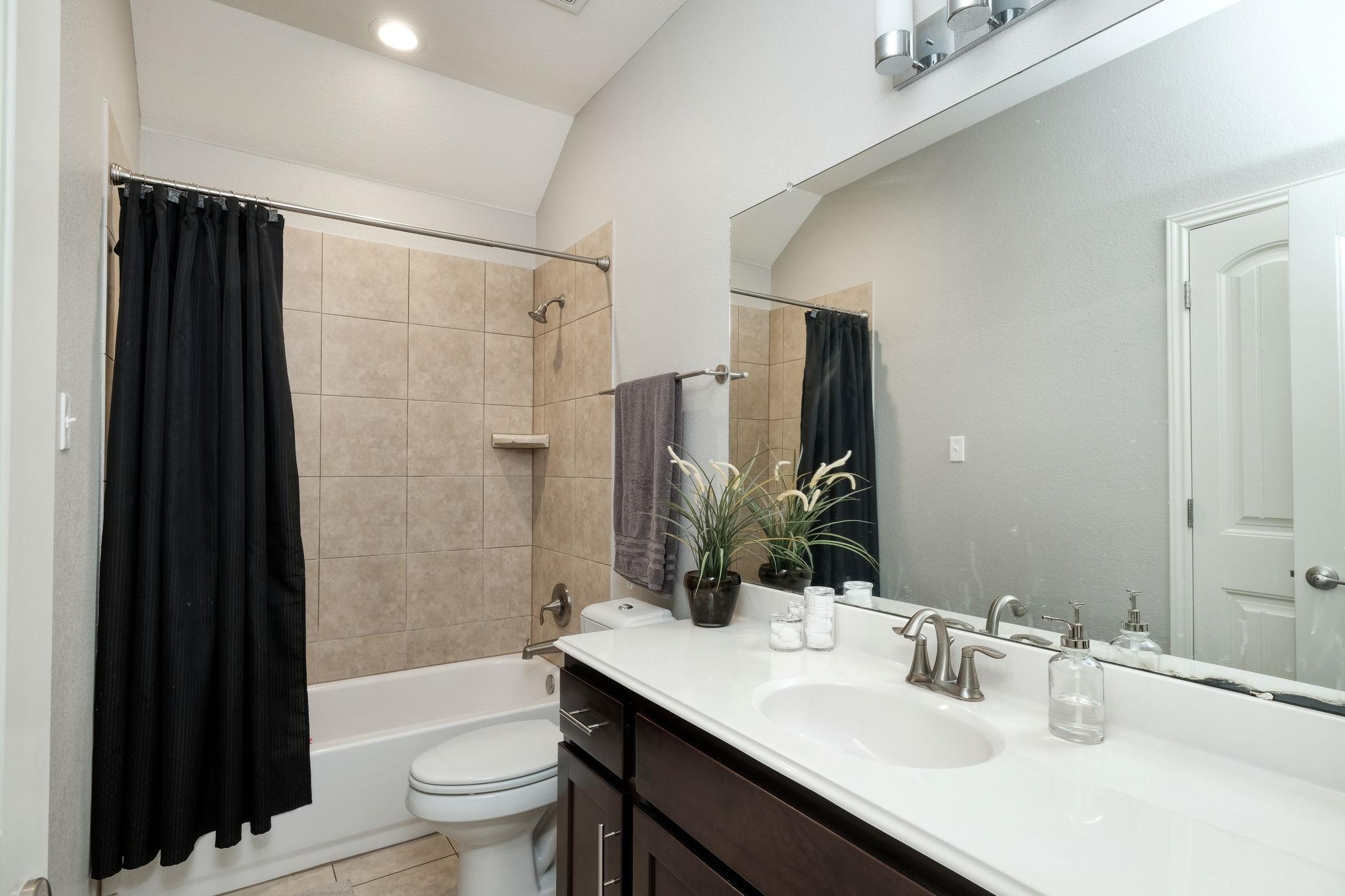 4362 Green Tree Dr, Round Rock, TX 78665