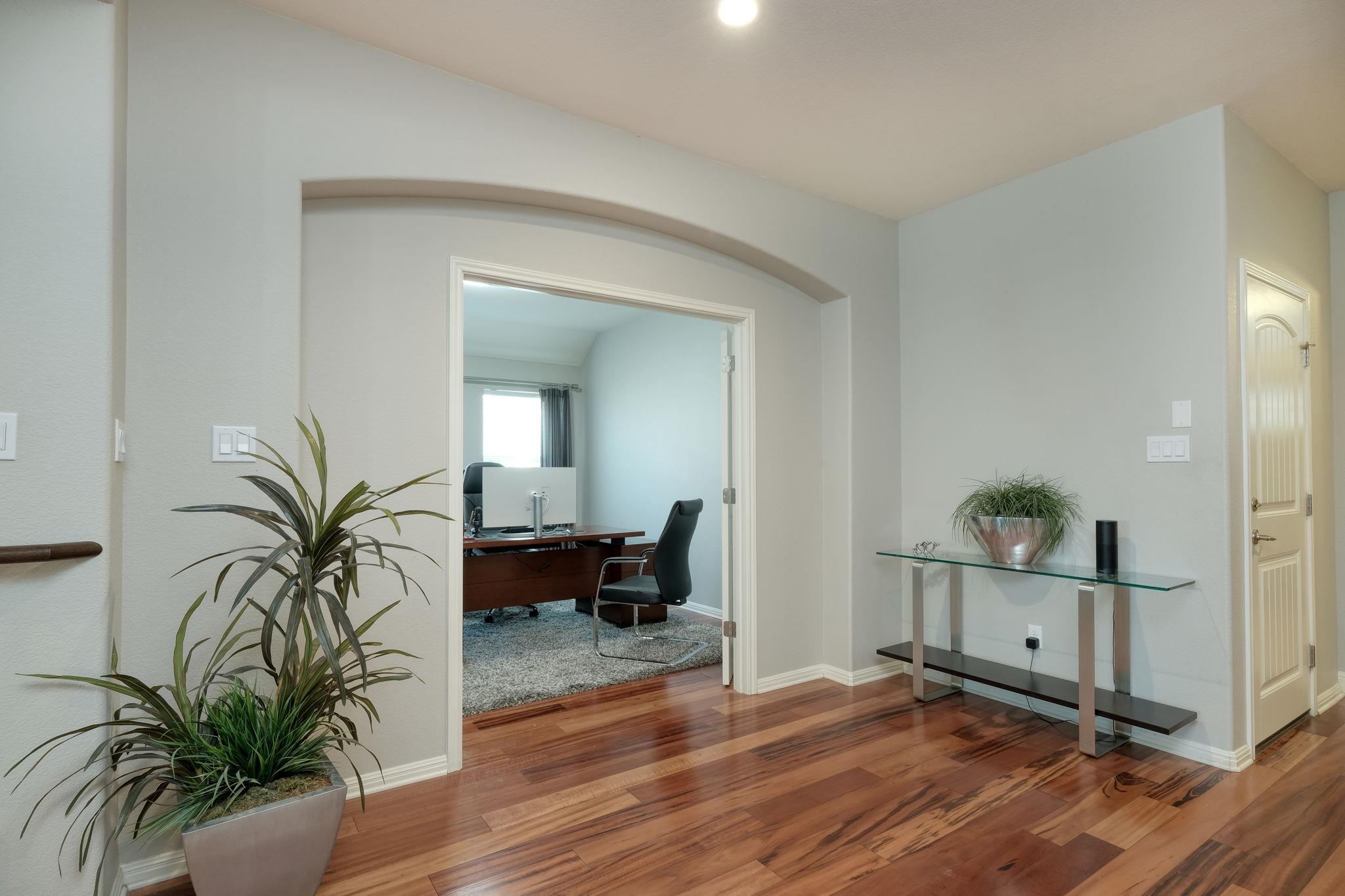 4362 Green Tree Dr, Round Rock, TX 78665