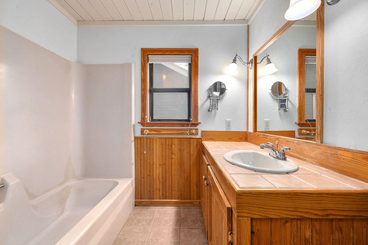 1811 Waterston Ave # A, Austin, TX 78703