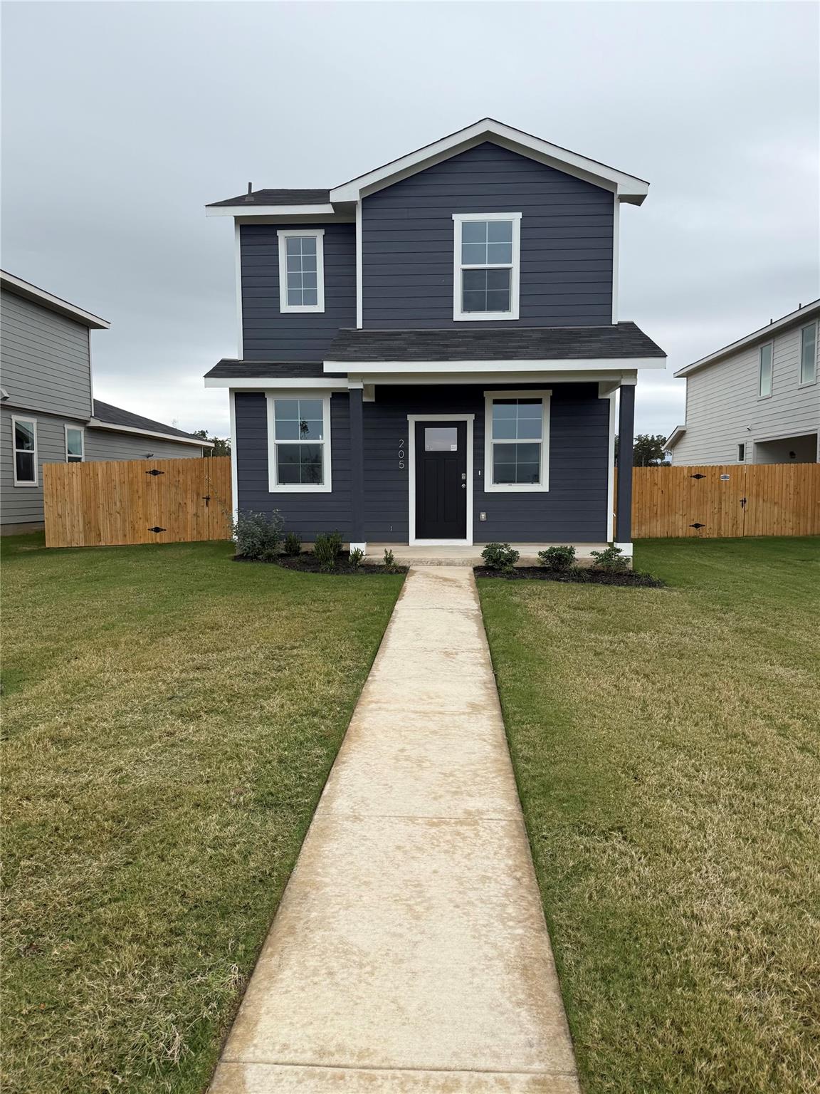 205 Puerto Plata Ave, Bastrop, TX 78602