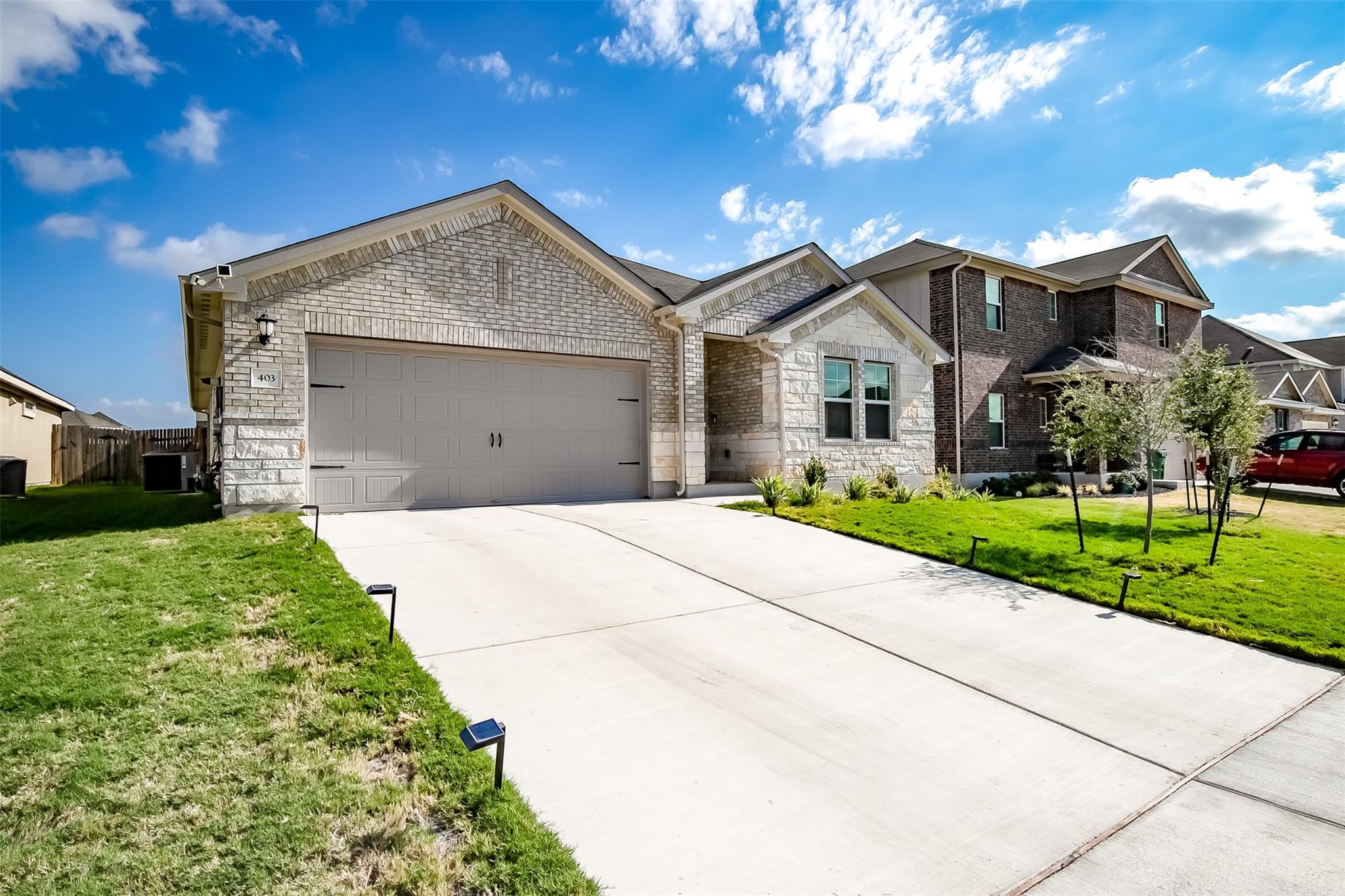 403 Grapefruit Rd, Hutto, TX 78634