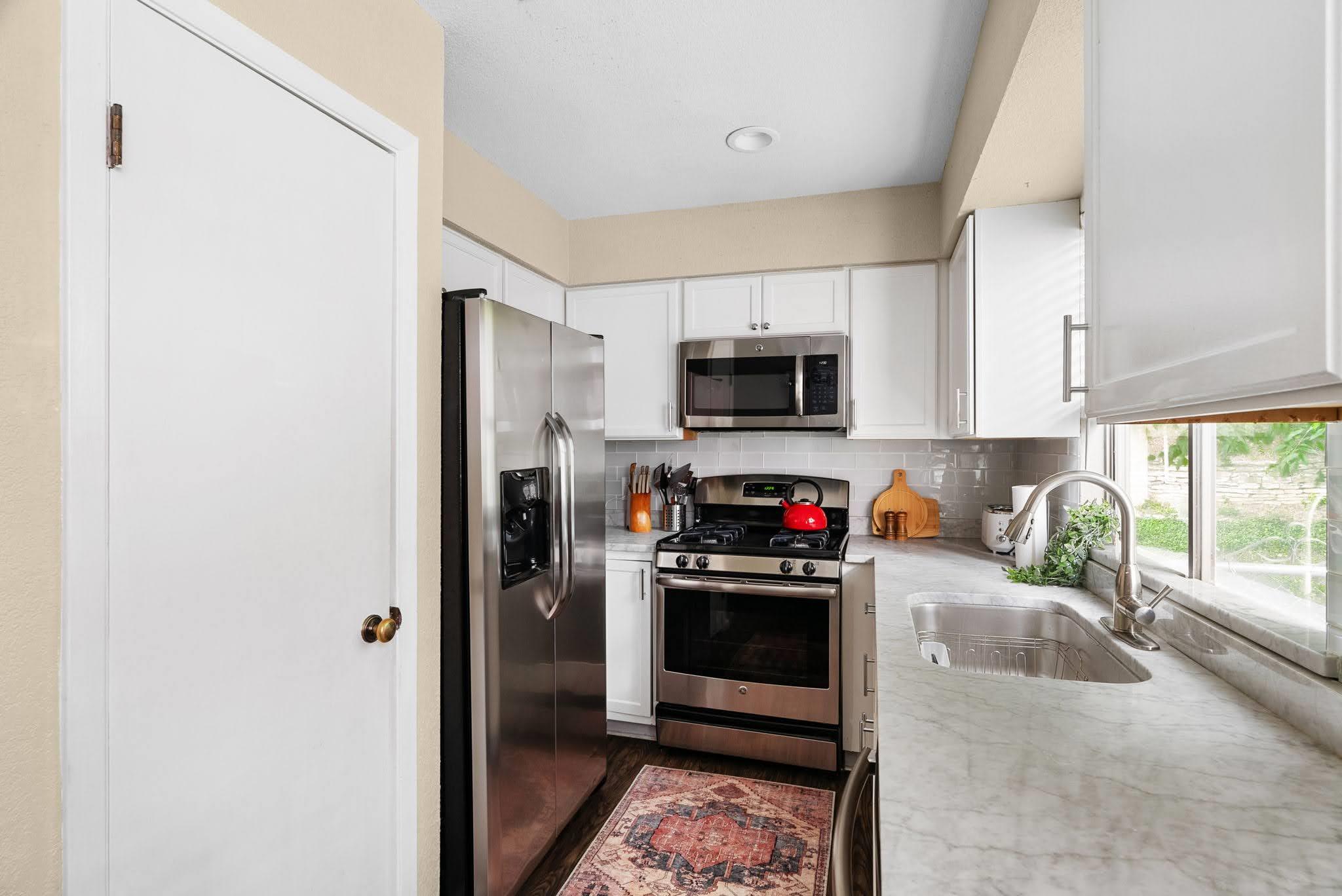 2320 Montclaire St # B, Austin, TX 78704