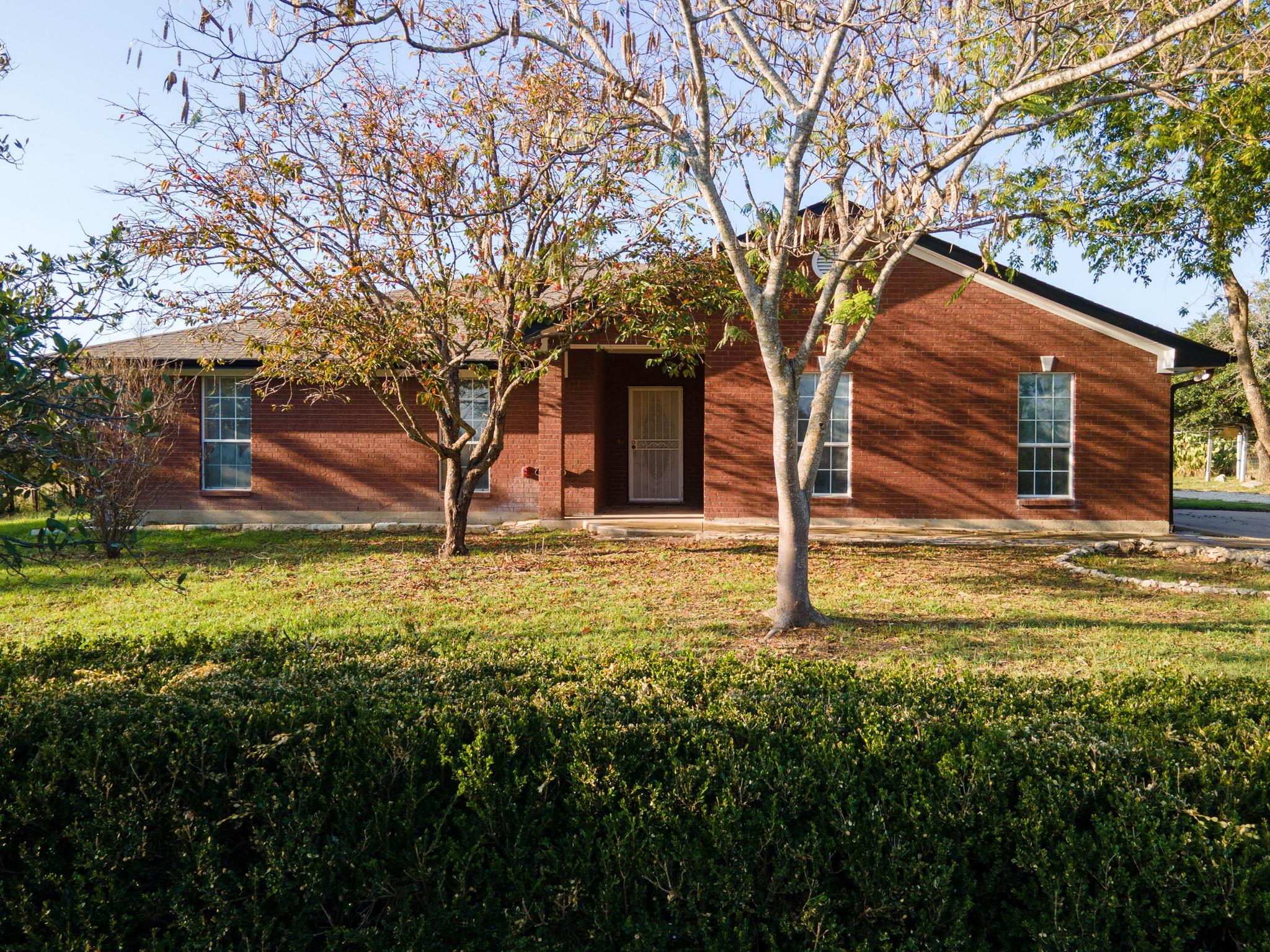 3163 Lomas Rodando Calzada, Kempner, TX 76539