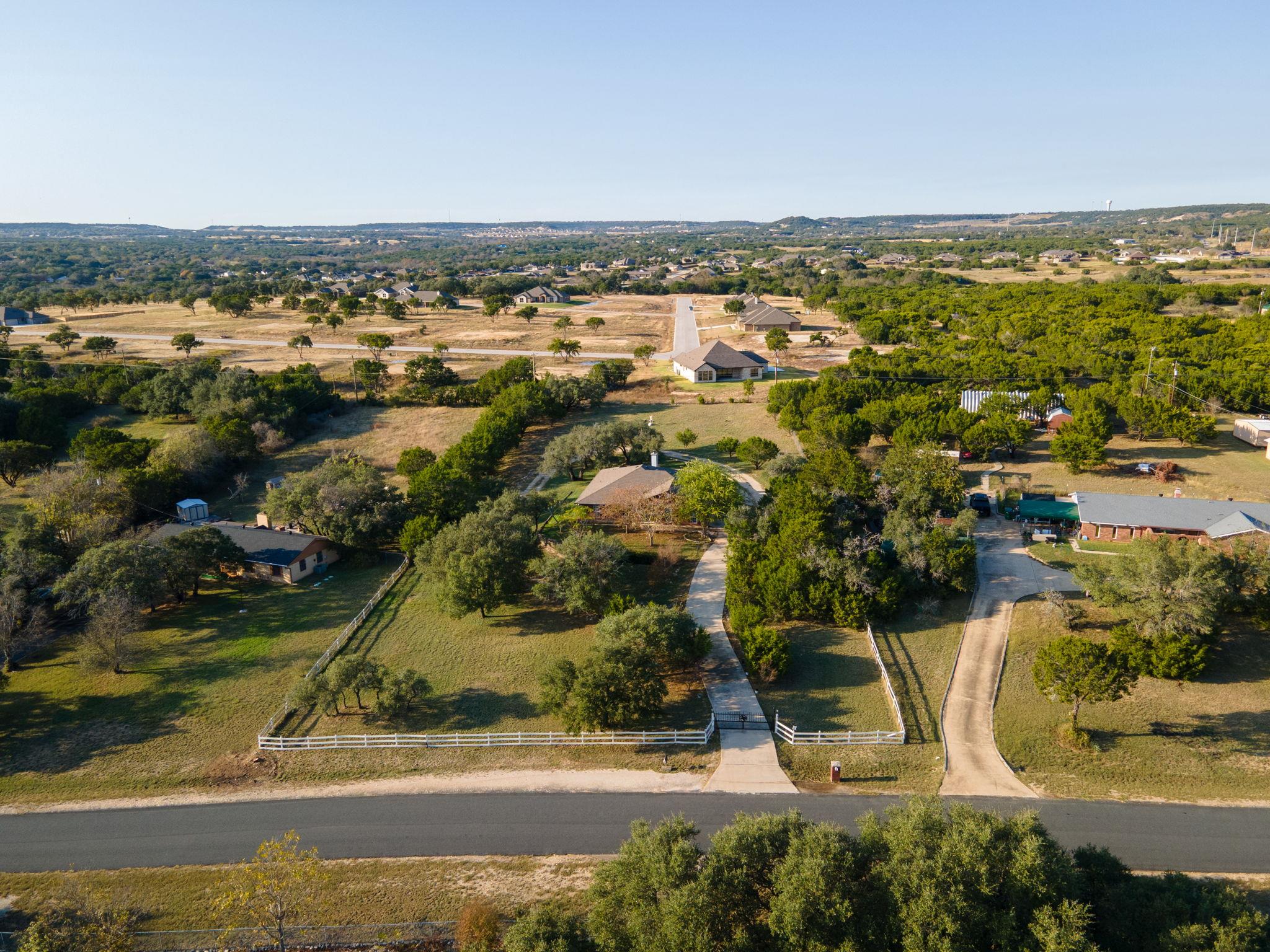3163 Lomas Rodando Calzada, Kempner, TX 76539