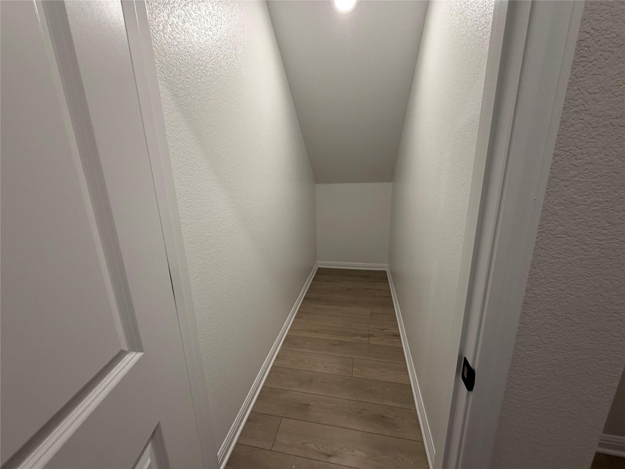 272 Ranier Way, Dripping Springs, TX 78620