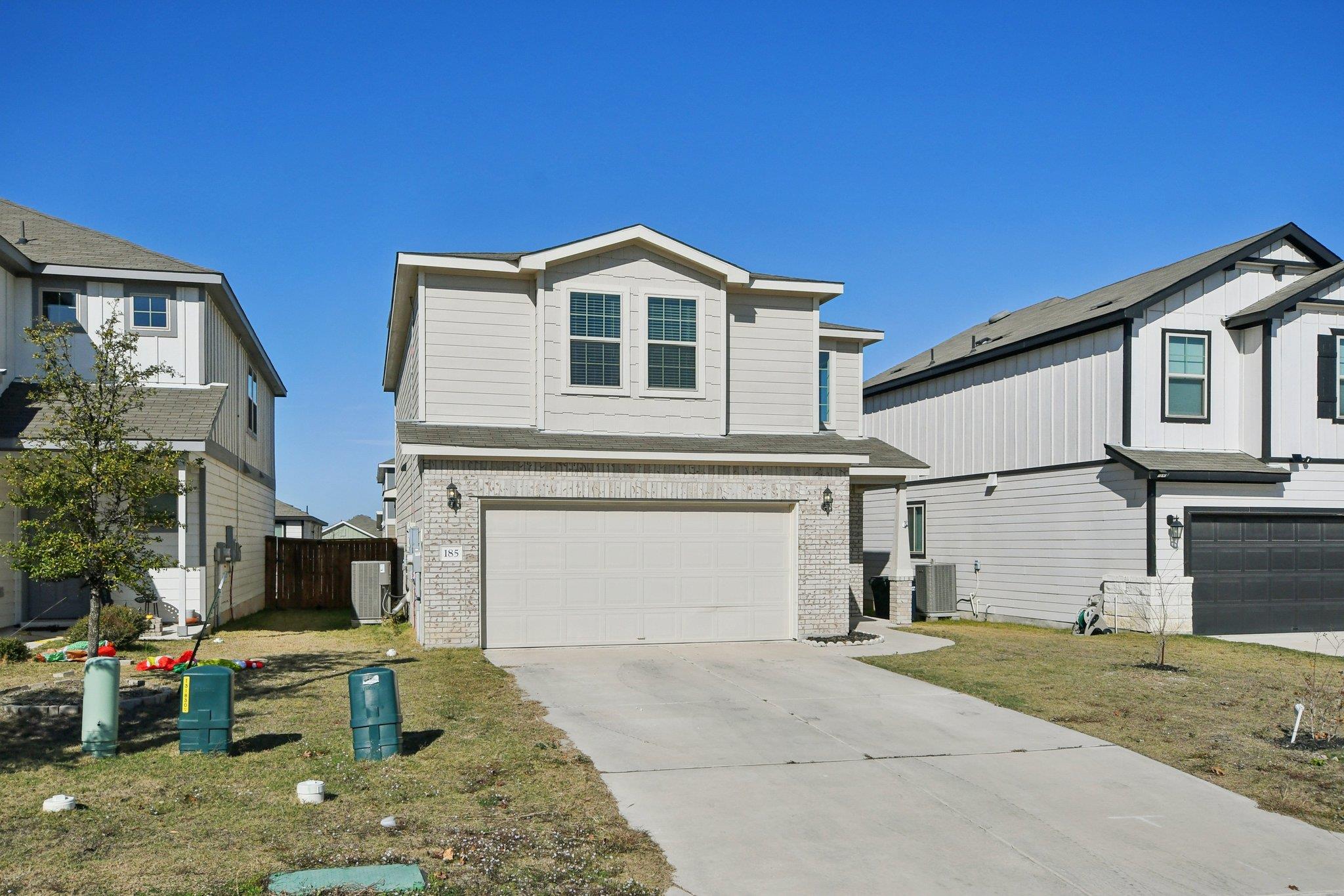 185 Katie Elder Dr, Jarrell, TX 76588