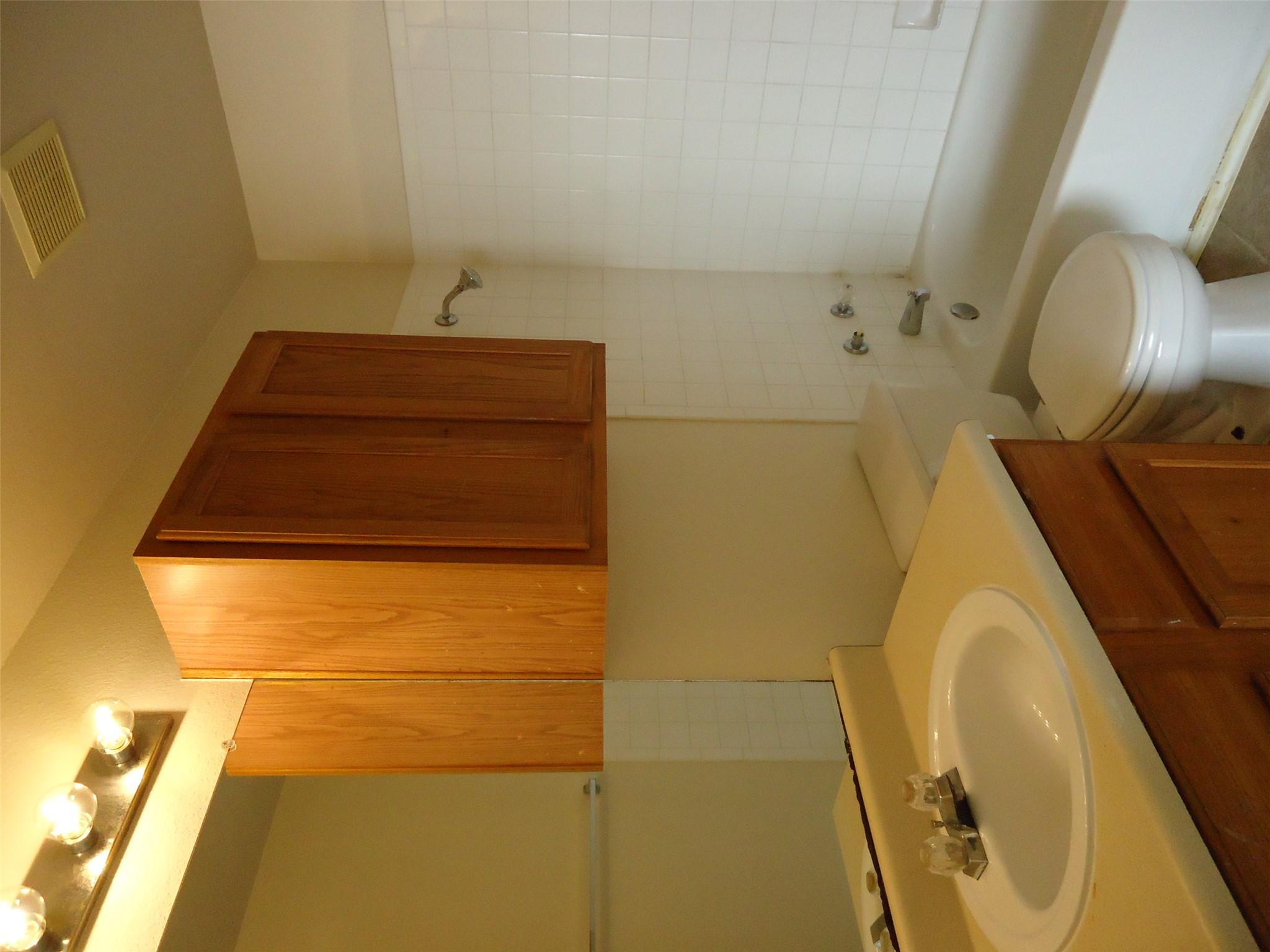 2847 Southampton Way # A, Round Rock, TX 78664