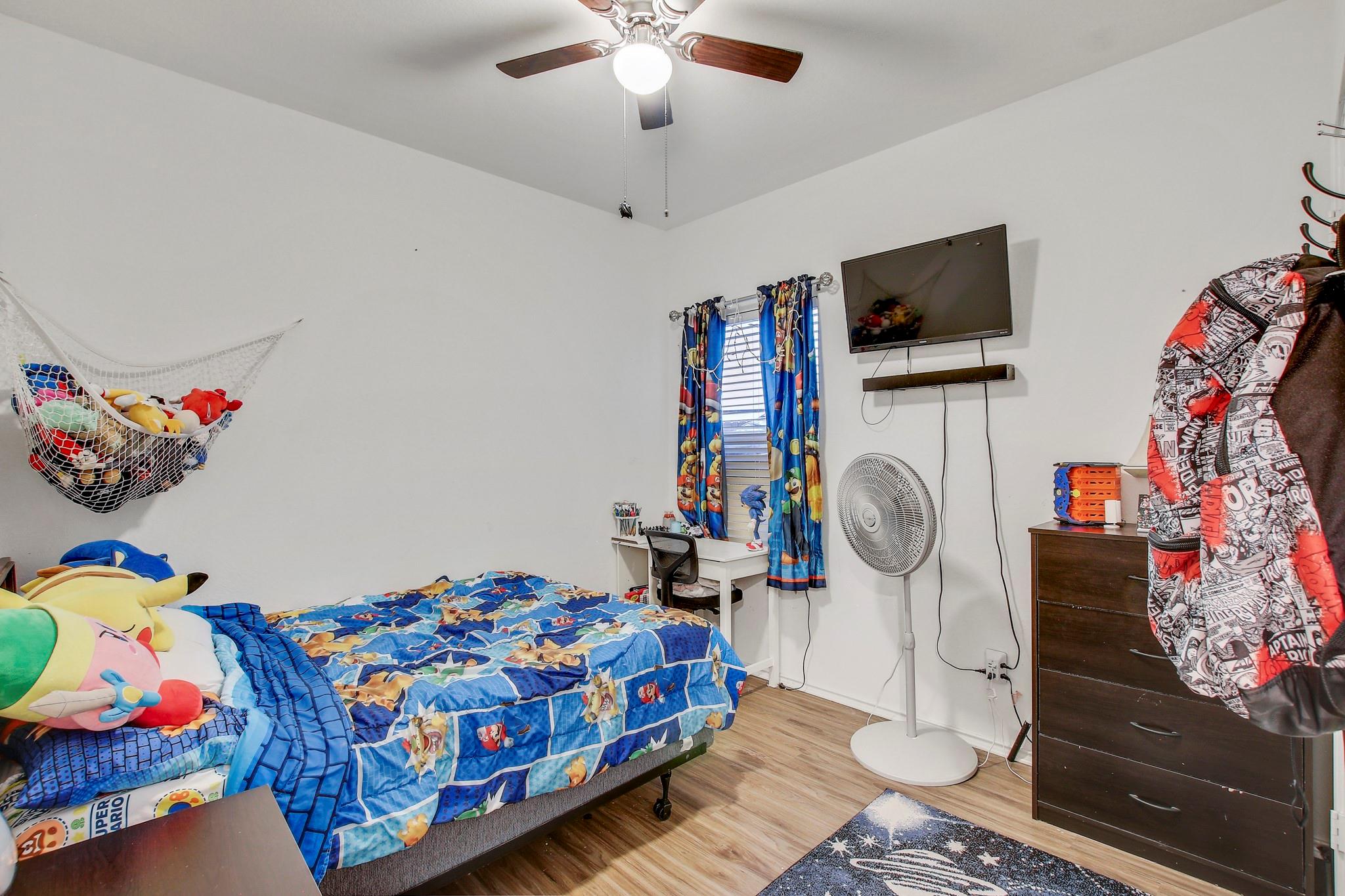 207 Soapstone Pass, Maxwell, TX 78656