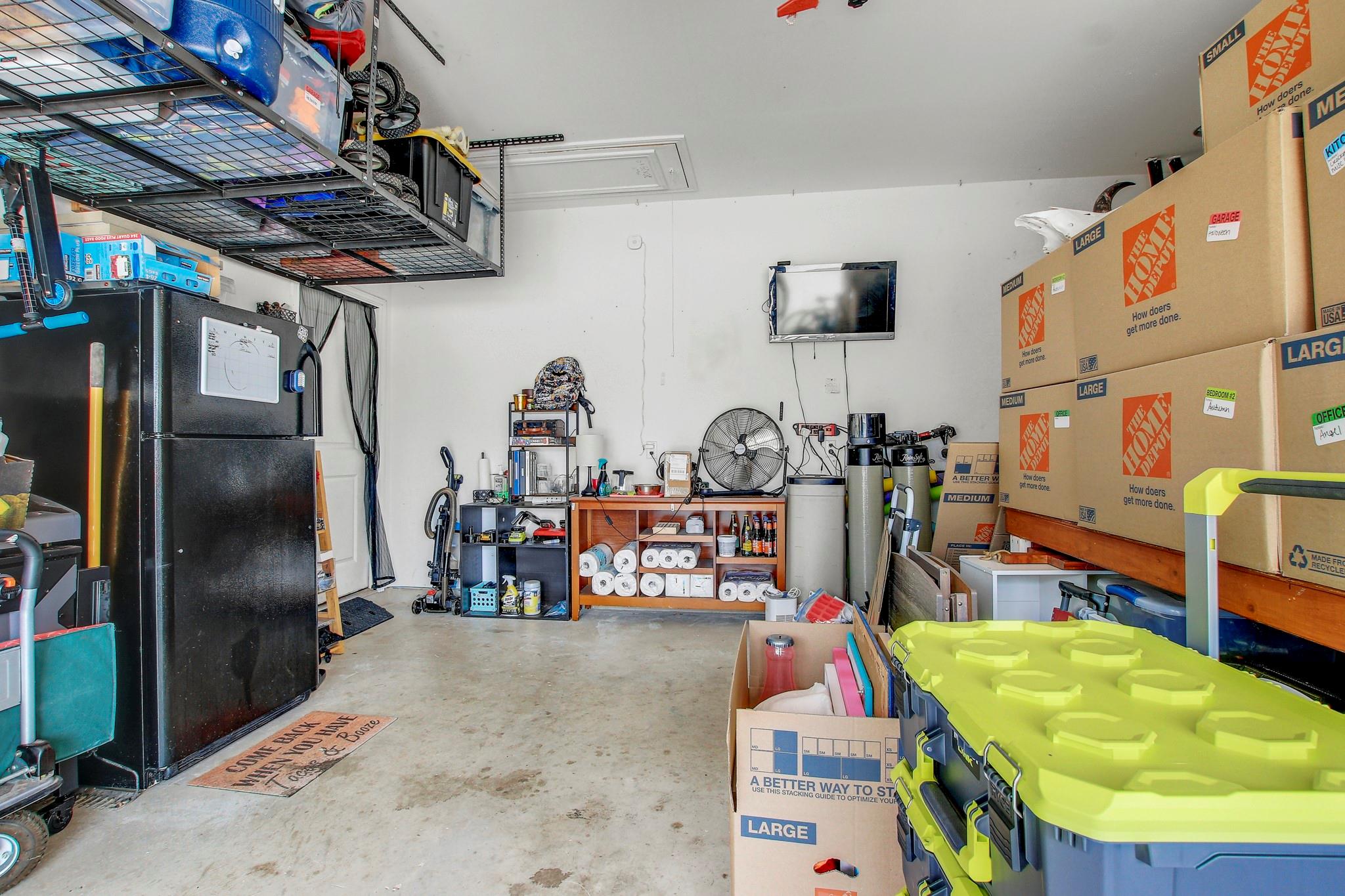 207 Soapstone Pass, Maxwell, TX 78656