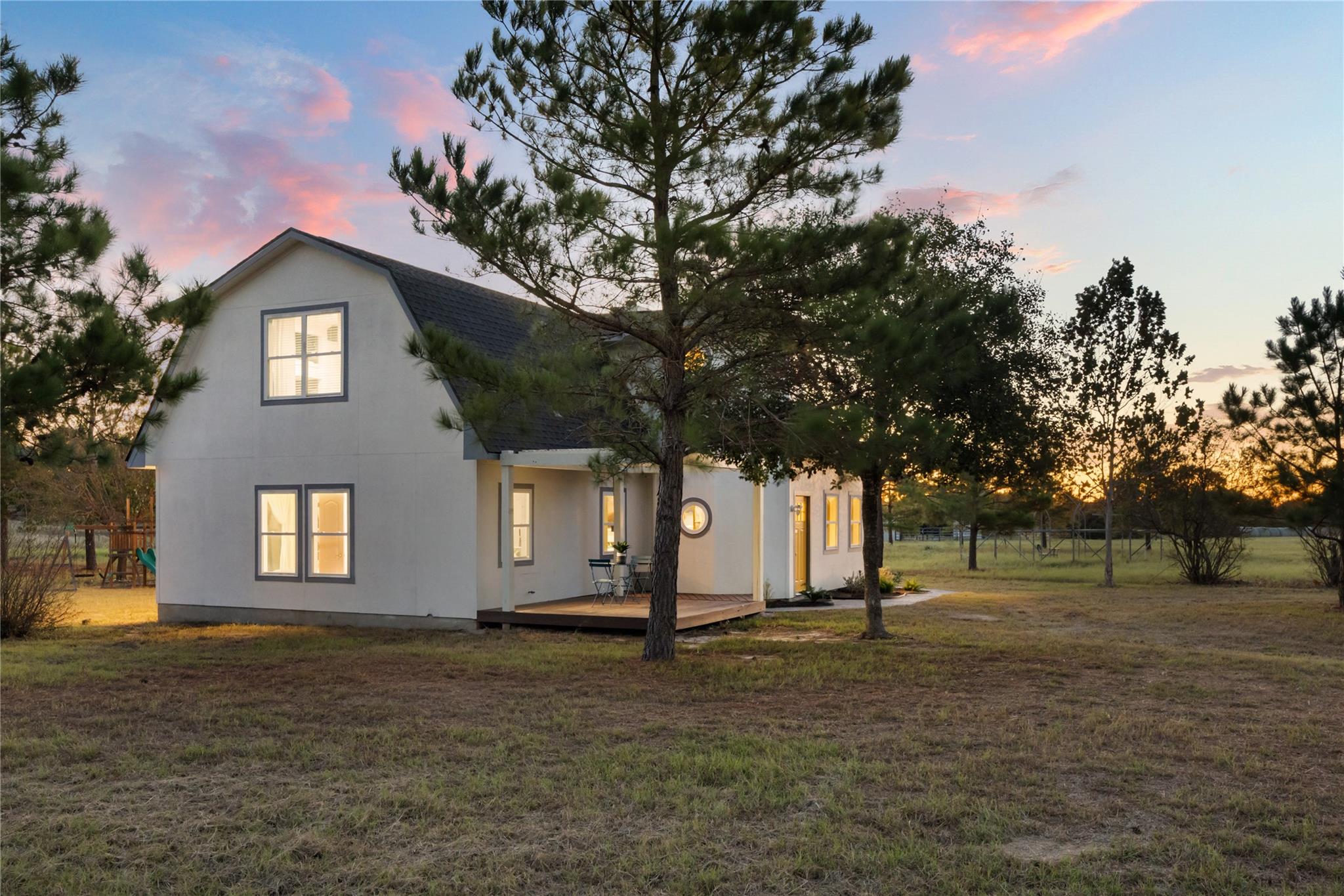 245 Country Lane Ln, McDade, TX 78650