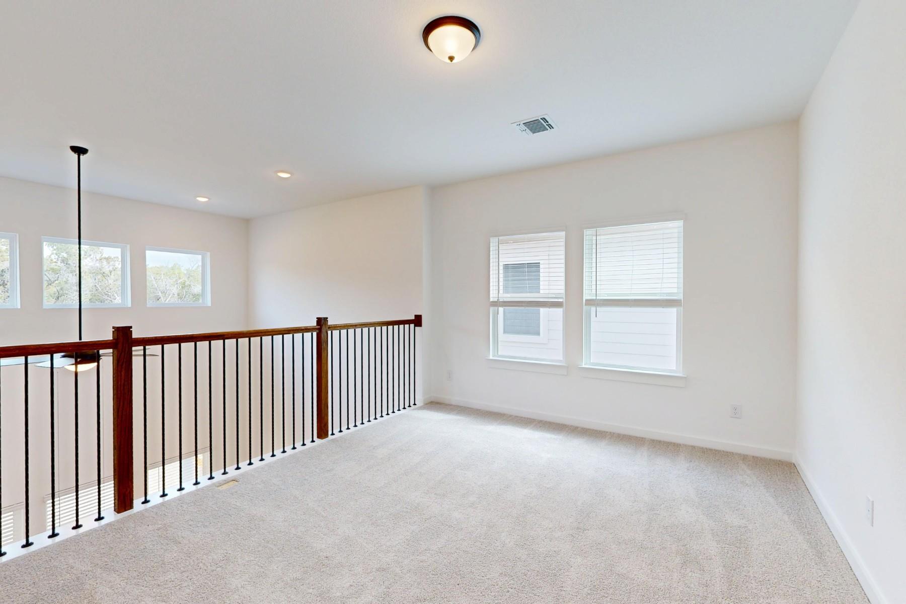 152 Bishop Wood Rd, Dripping Springs, TX 78620