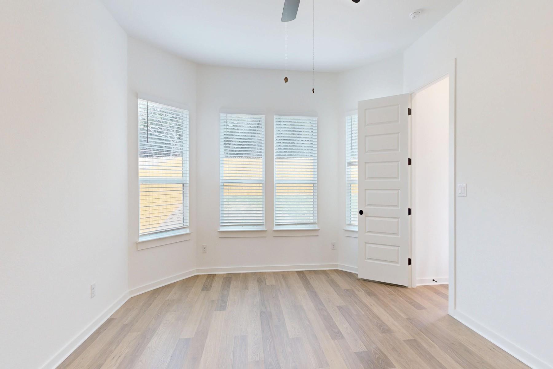 152 Bishop Wood Rd, Dripping Springs, TX 78620