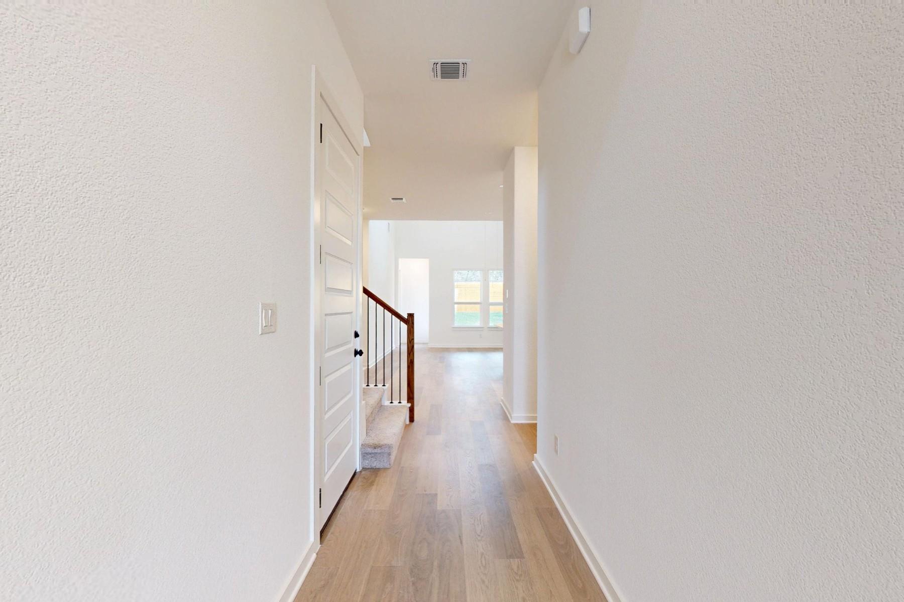 152 Bishop Wood Rd, Dripping Springs, TX 78620