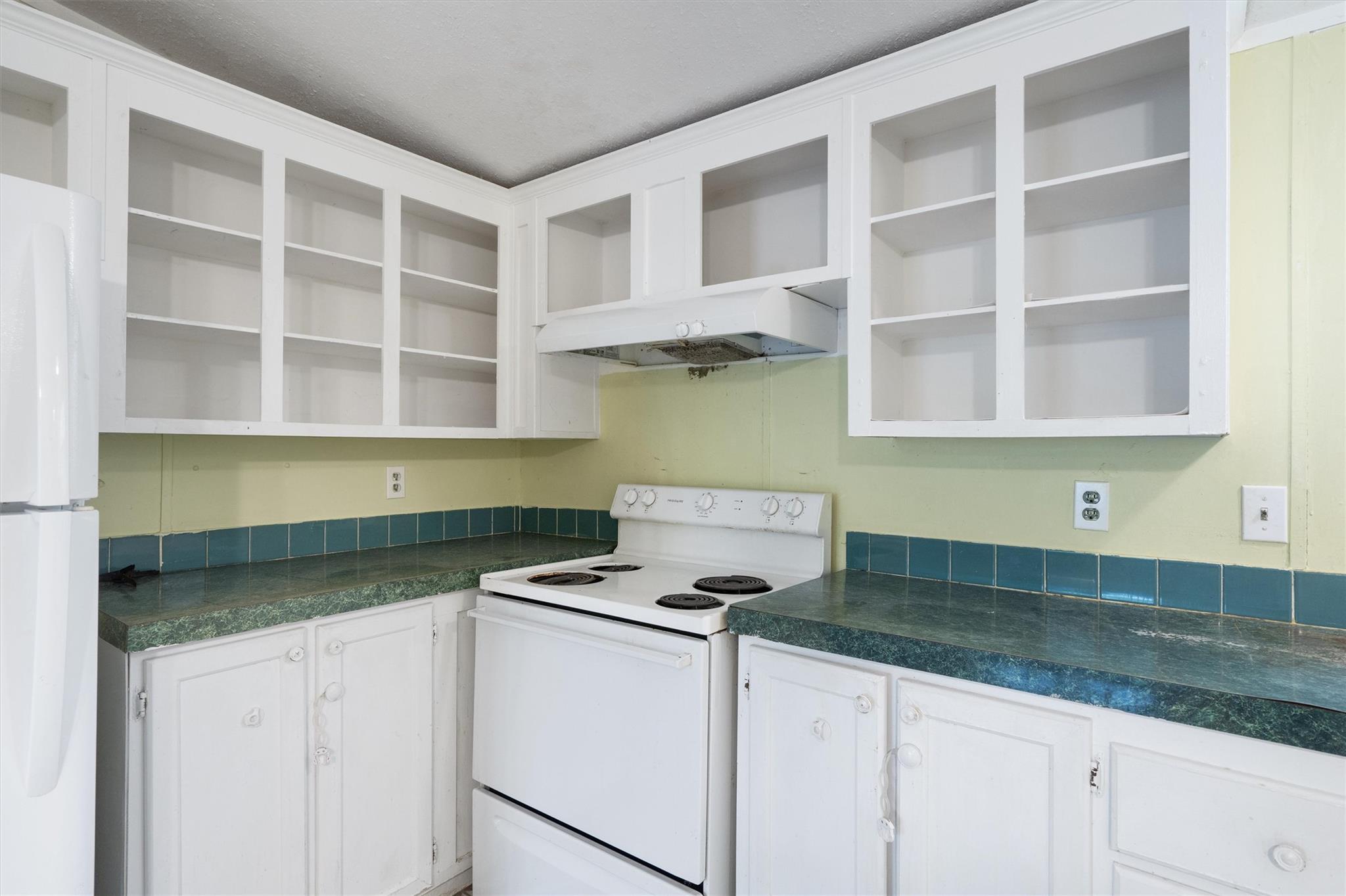 743 Oak Mdws, San Marcos, TX 78666