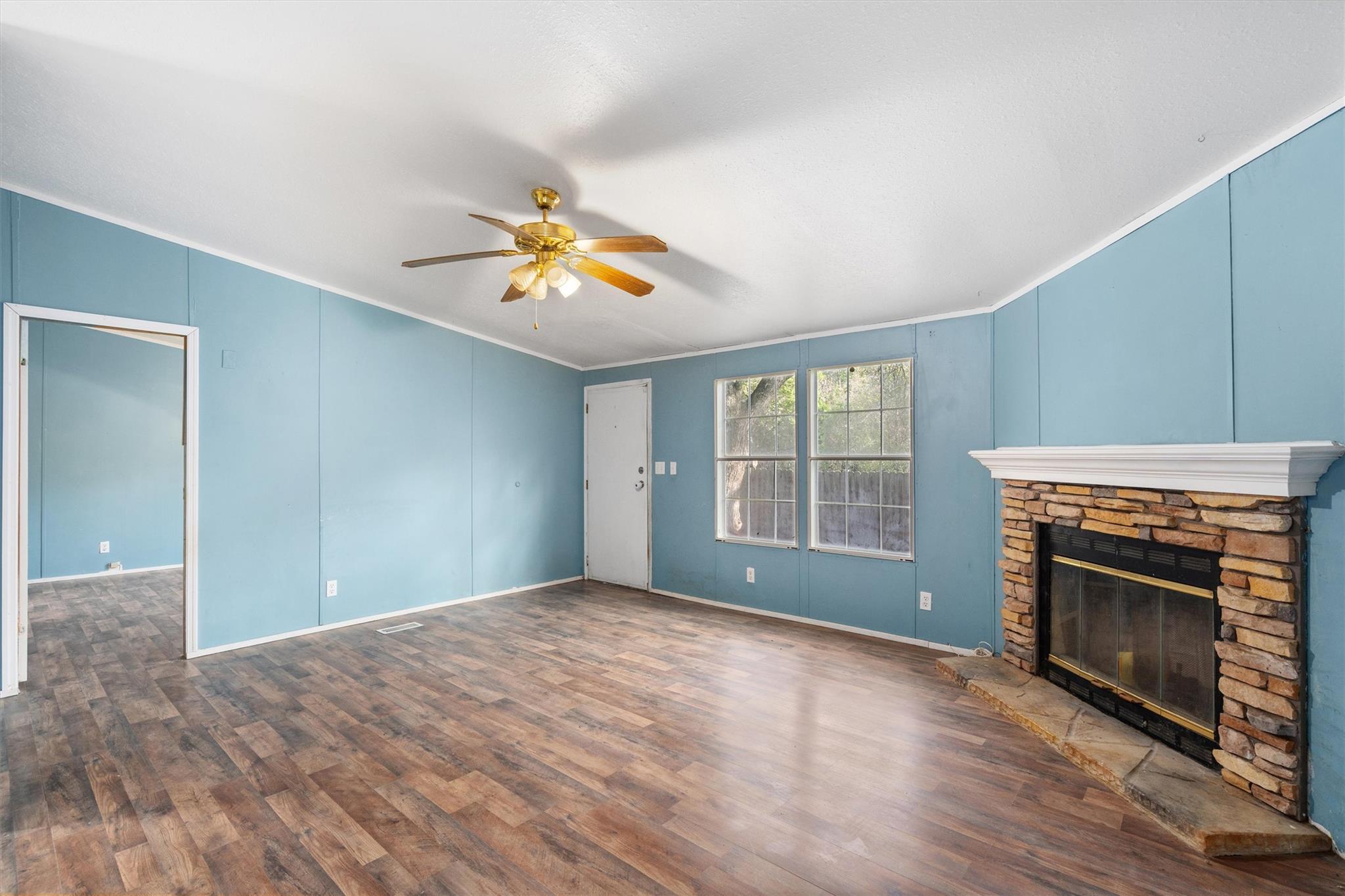 743 Oak Mdws, San Marcos, TX 78666