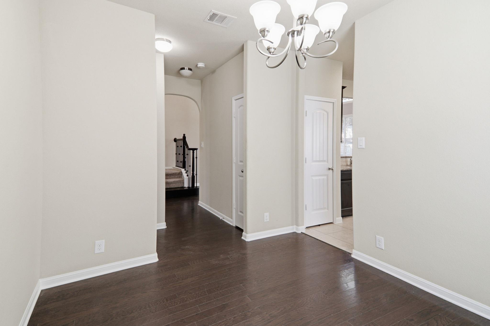 1512 Sugarberry Ln, Austin, TX 78748