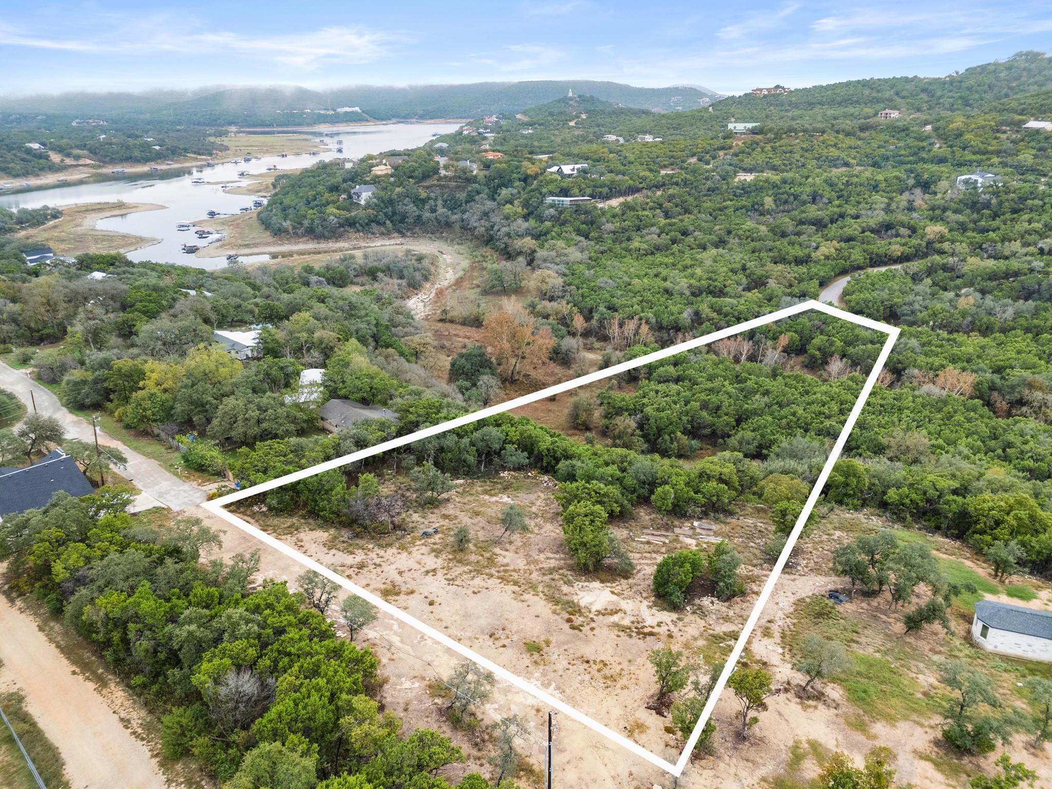 18211 Gregg Bluff Rd, Jonestown, TX 78645