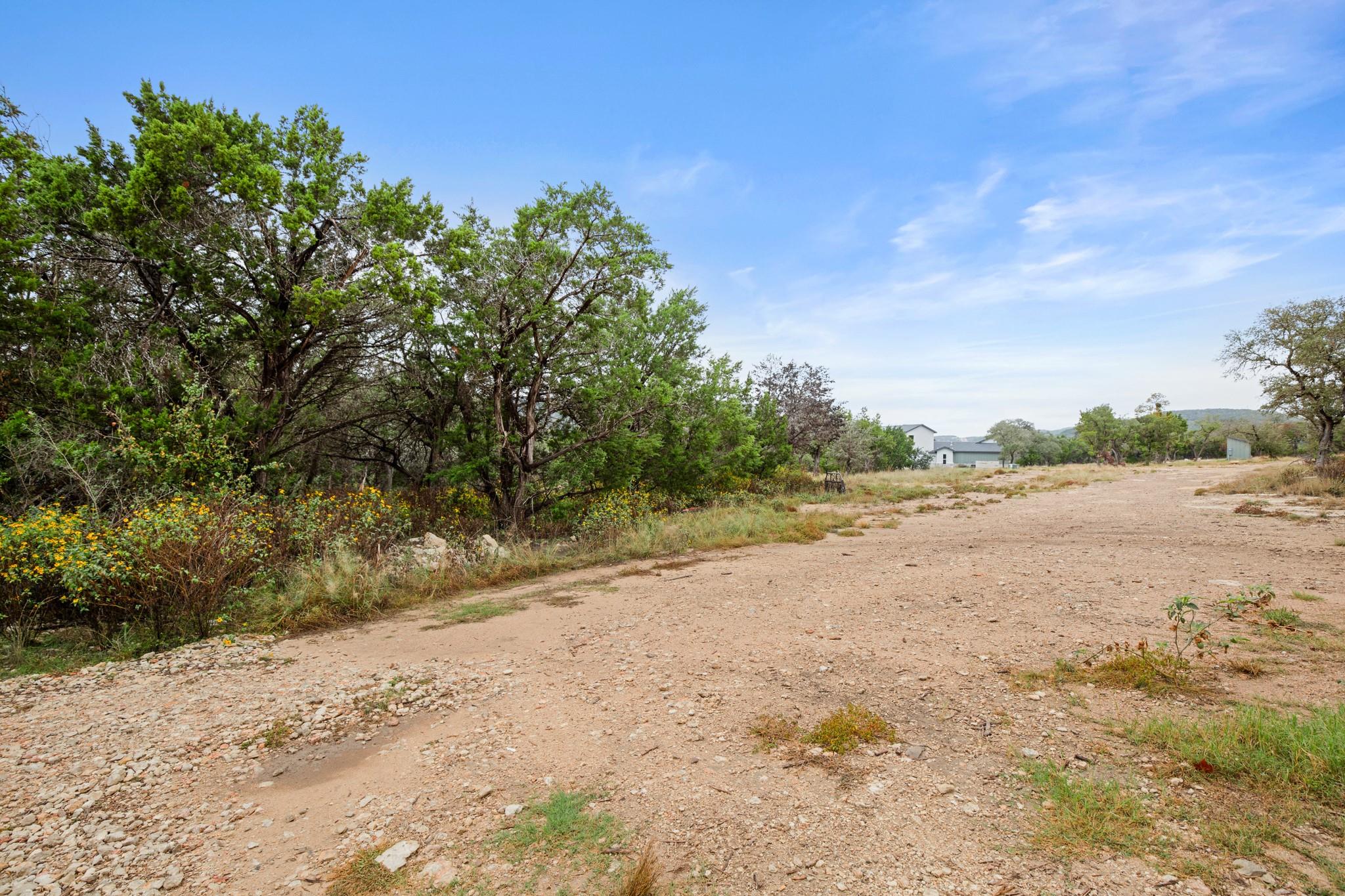 18211 Gregg Bluff Rd, Jonestown, TX 78645