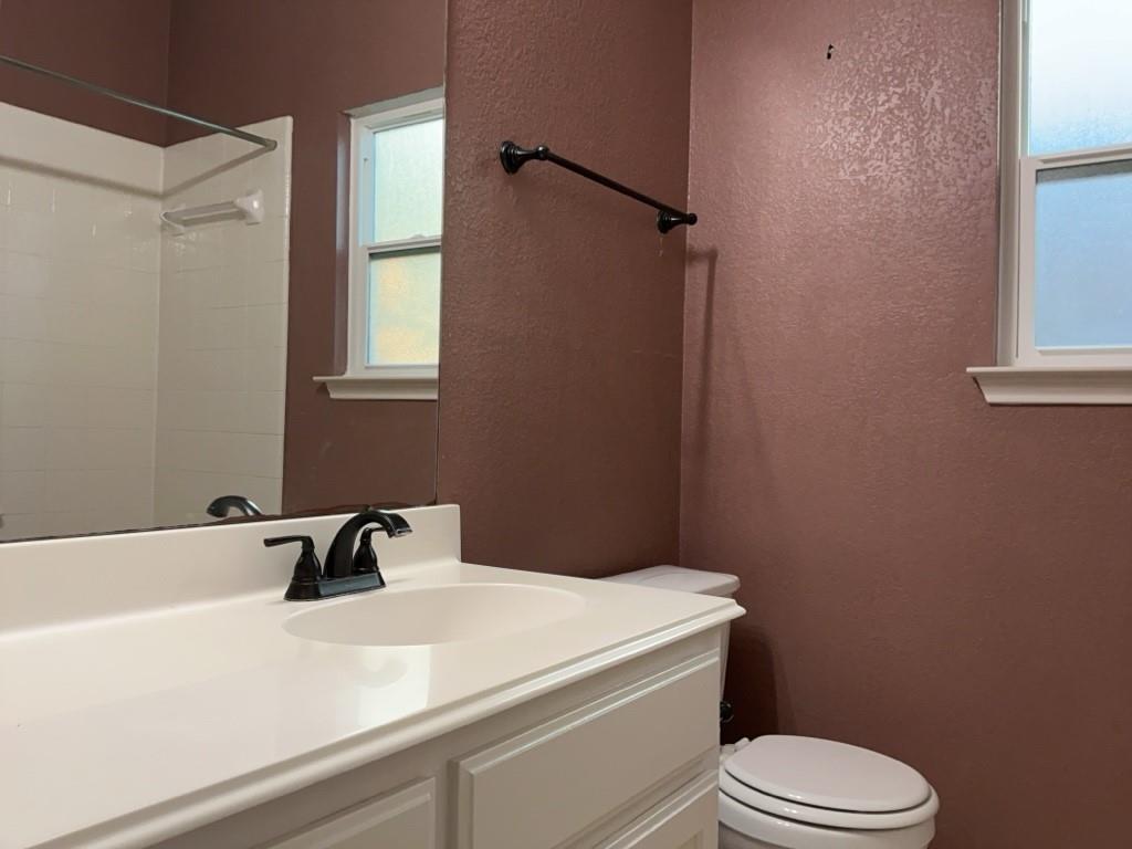 203 Kates Way, Hutto, TX 78634