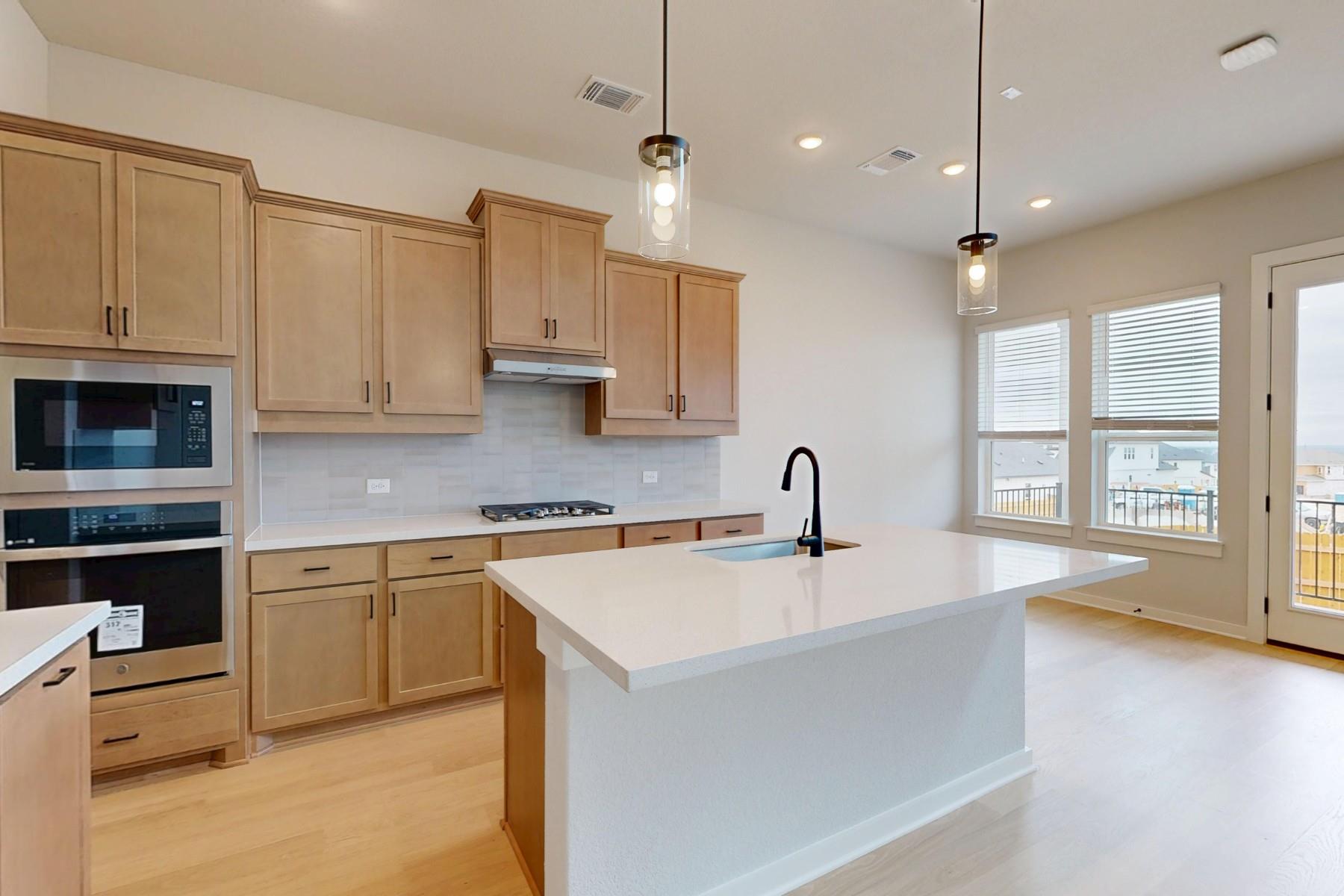 201 Bishop Wood Rd, Dripping Springs, TX 78620