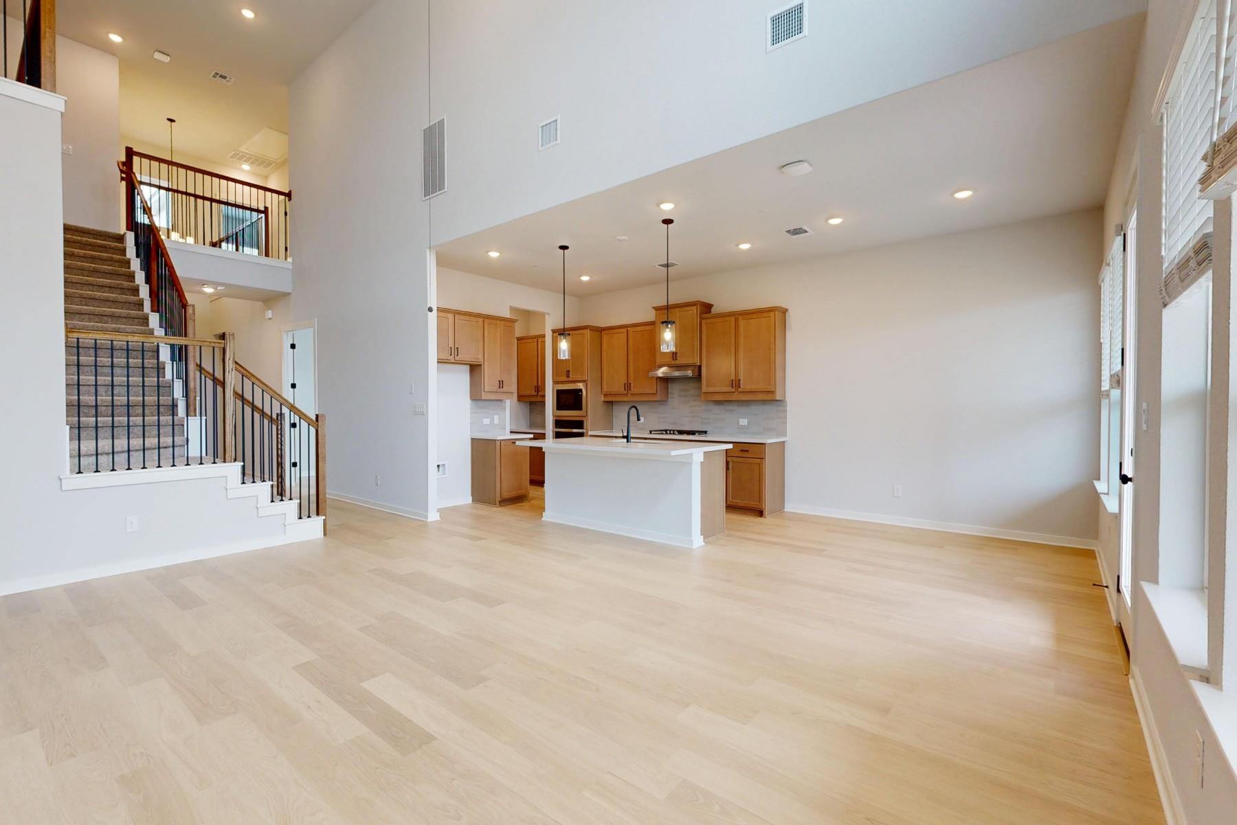 201 Bishop Wood Rd, Dripping Springs, TX 78620