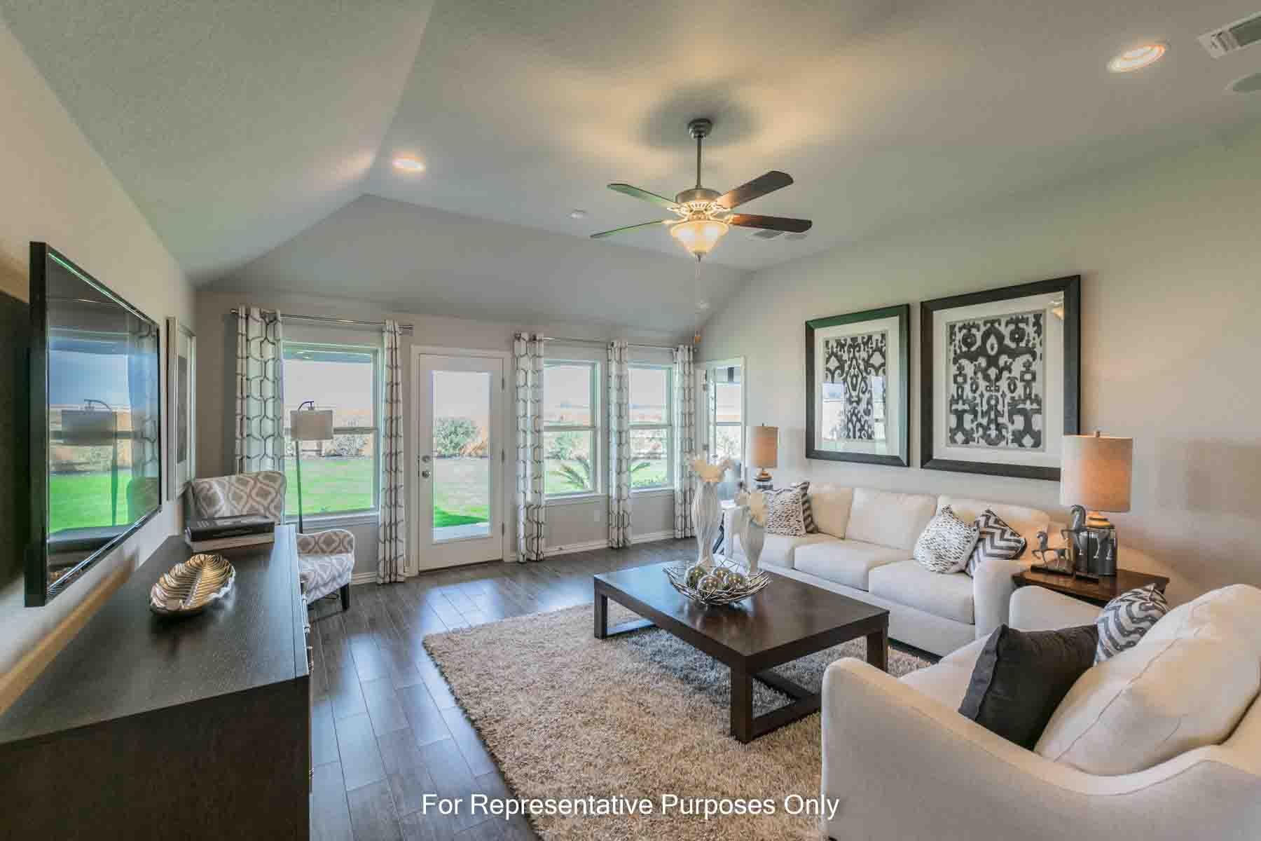 374 Bishop Wood Rd, Dripping Springs, TX 78620