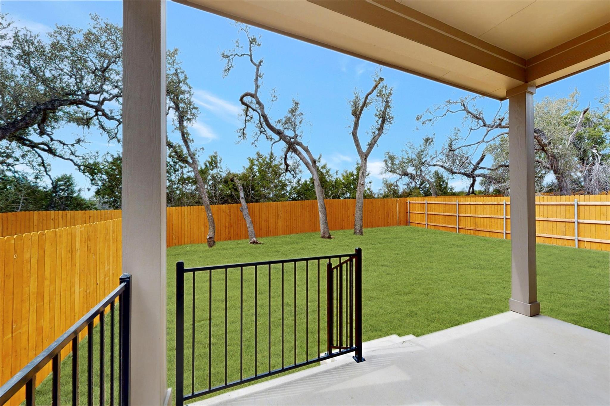 374 Bishop Wood Rd, Dripping Springs, TX 78620