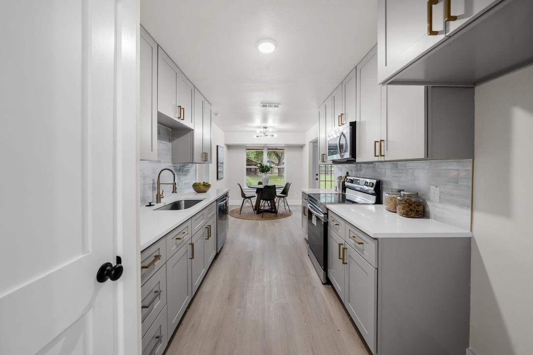 13322 Villa Park Dr, Austin, TX 78729