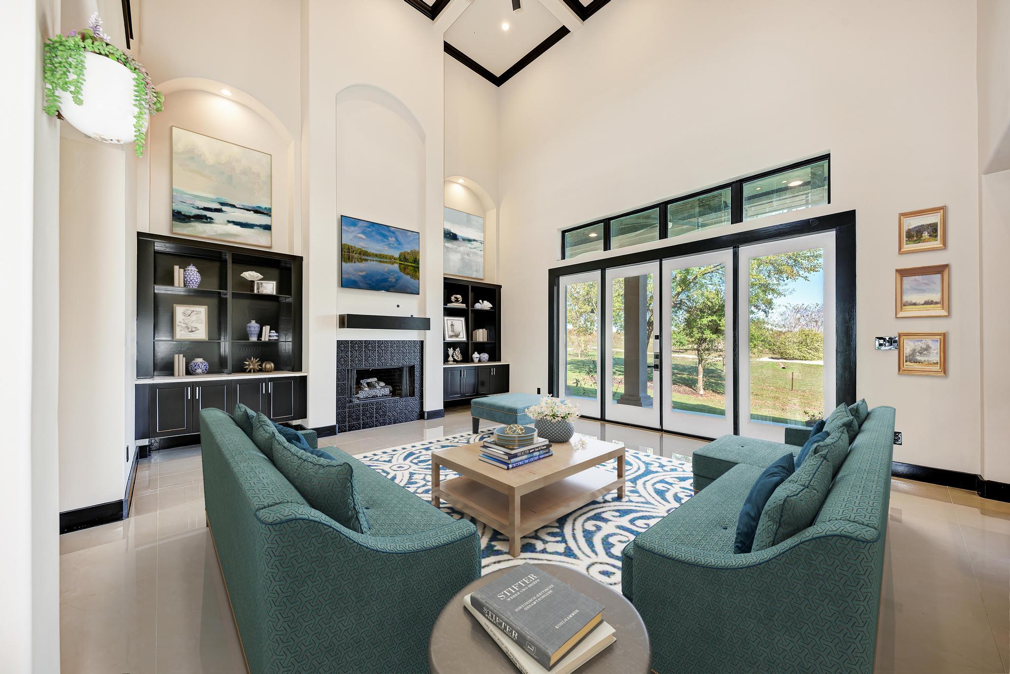 104 Spring Valley St, Hutto, TX 78634