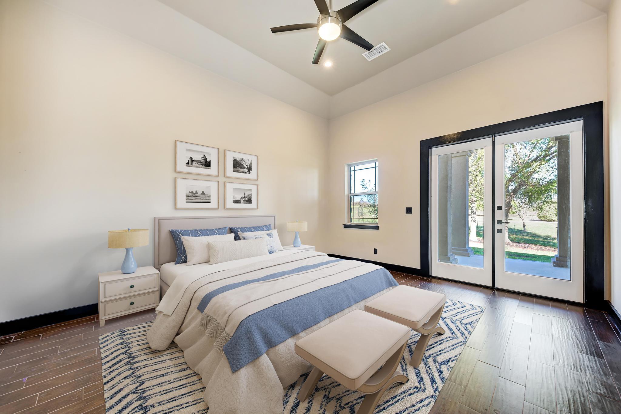 104 Spring Valley St, Hutto, TX 78634