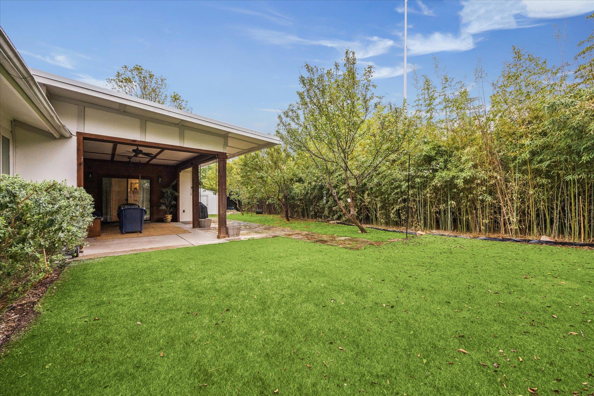 6809 Meadow Cir, Austin, TX 78745