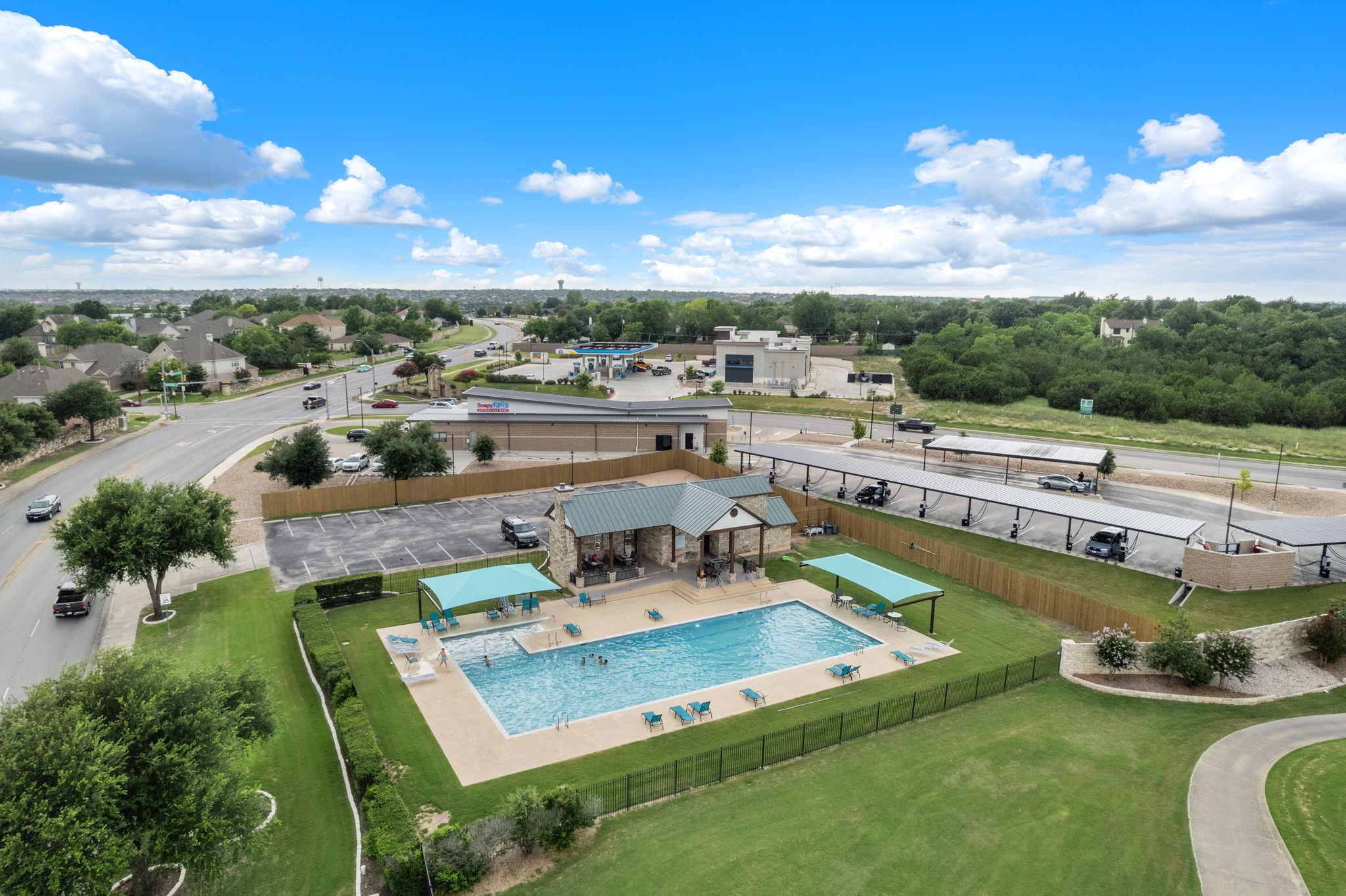 136 Danablu Dr, Hutto, TX 78634