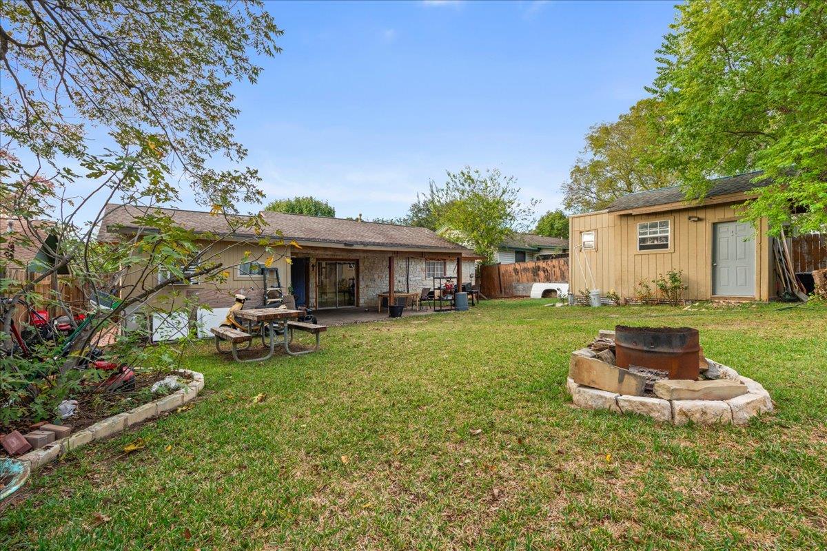 5105 Palo Blanco Ln, Austin, TX 78744