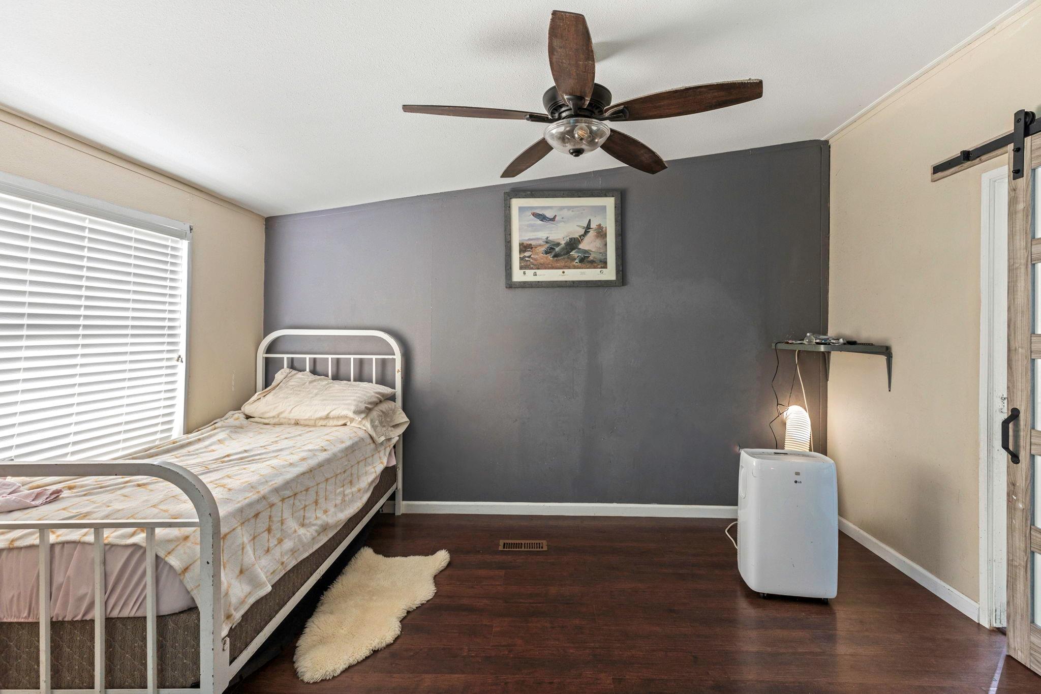 5035 Barth Rd, Lockhart, TX 78644